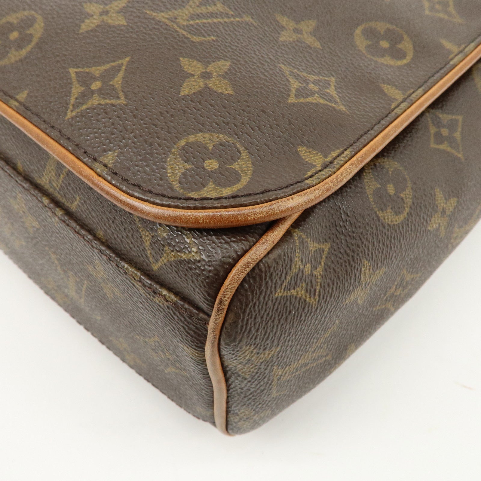 Louis Vuitton Monogram Abbesses Messenger Bag Hand Bag M45257