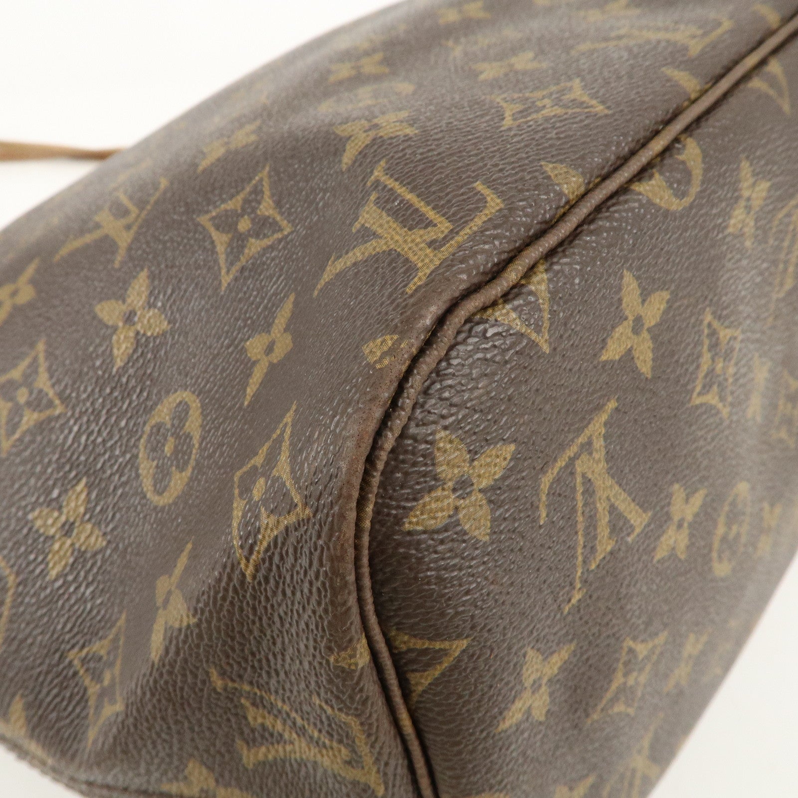 Louis Vuitton Monogram Neverfull MM Tote Bag Brown M40156