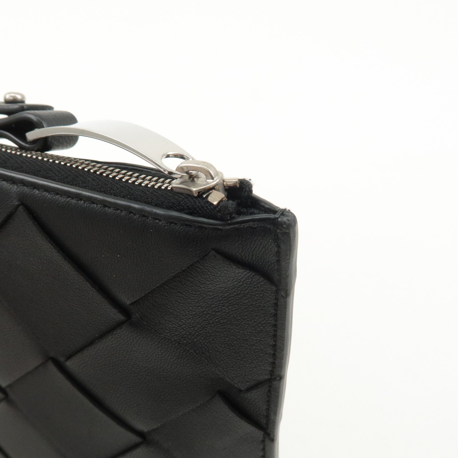 BOTTEGA VENETA Maxi Intrecciato Leather Clutch Bag Black