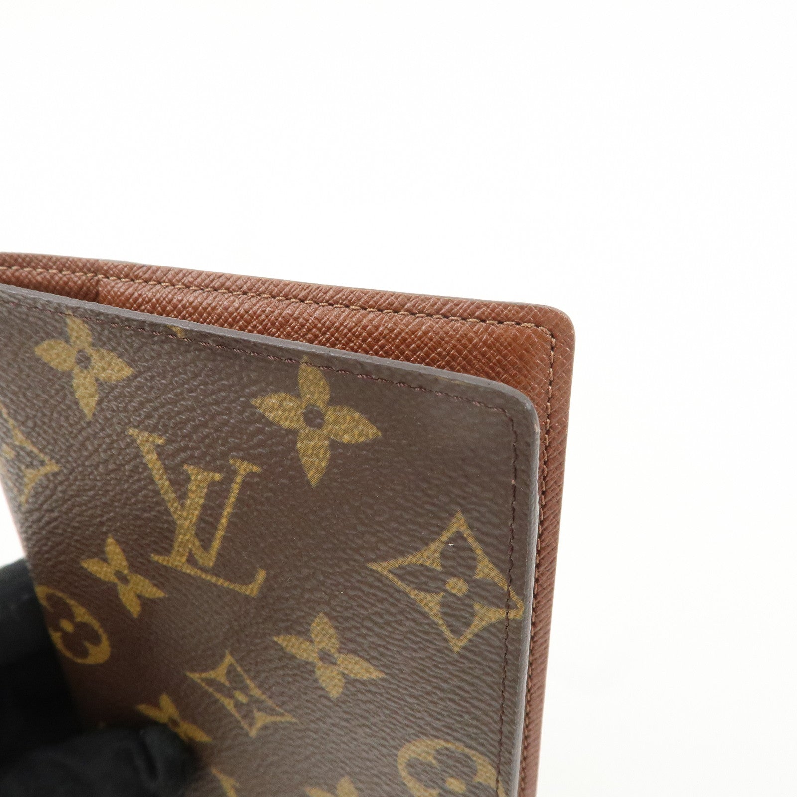 Louis Vuitton Monogram Couverture Passeport Passport Case M60179 Used