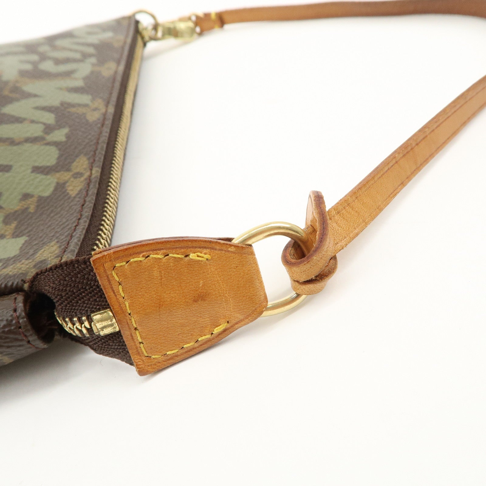 Louis Vuitton Monogram Graffiti Pochette Accessoires M92191