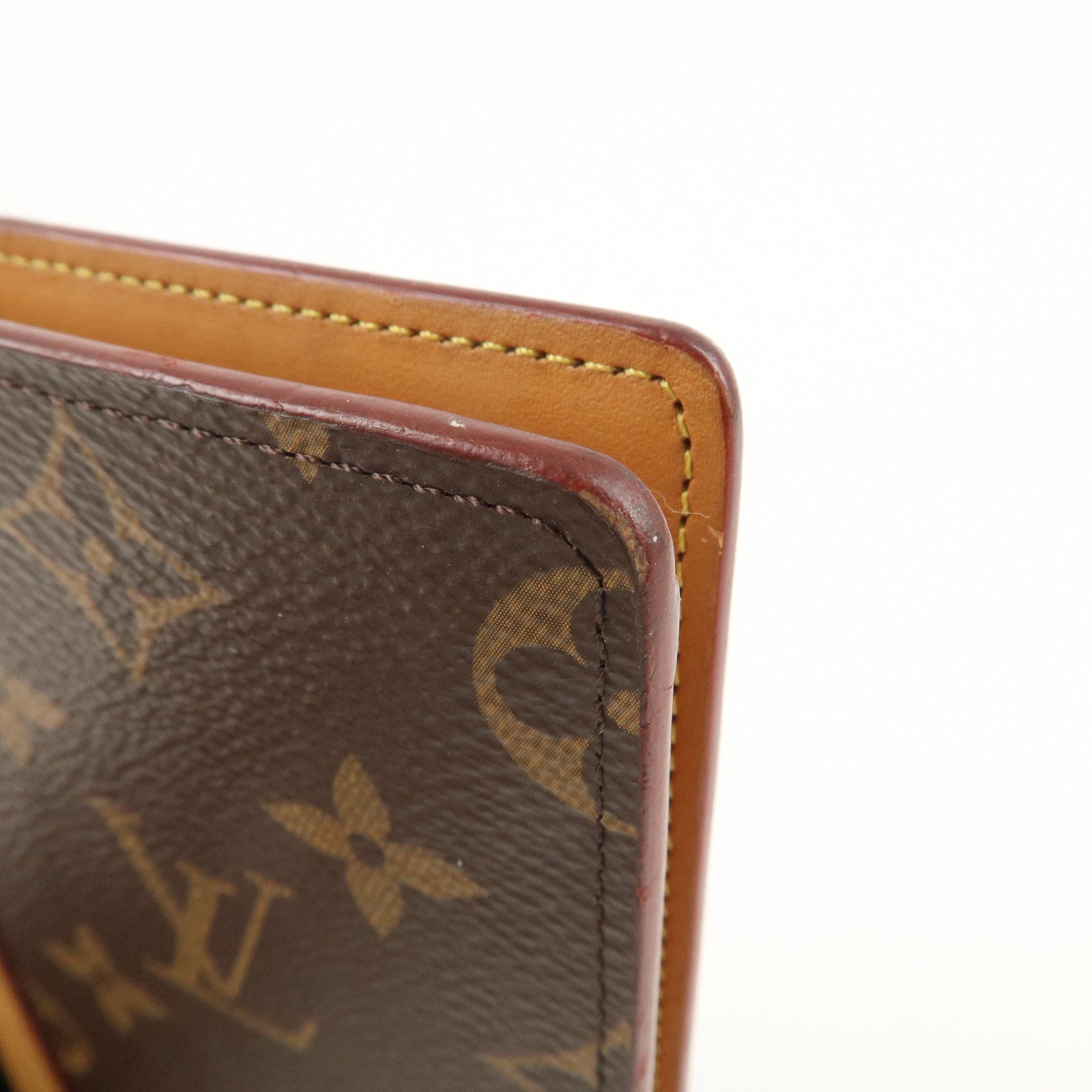 Louis Vuitton Monogram Portefeuille Brazza Bi-fold Wallet M69029