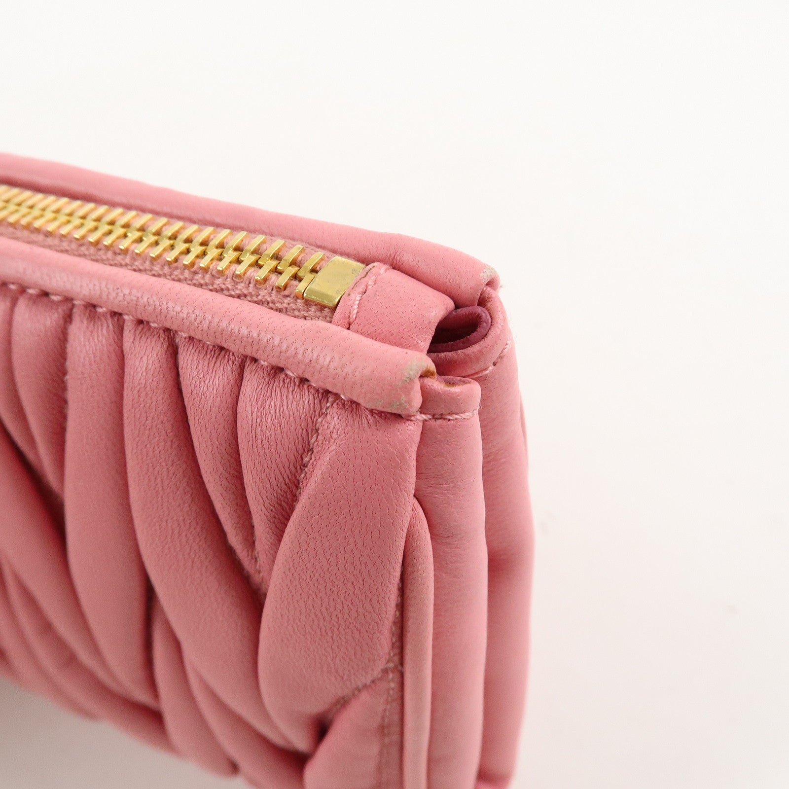 MIU MIU Matelasse Leather Pouch Clutch Bag Pink 5N1455