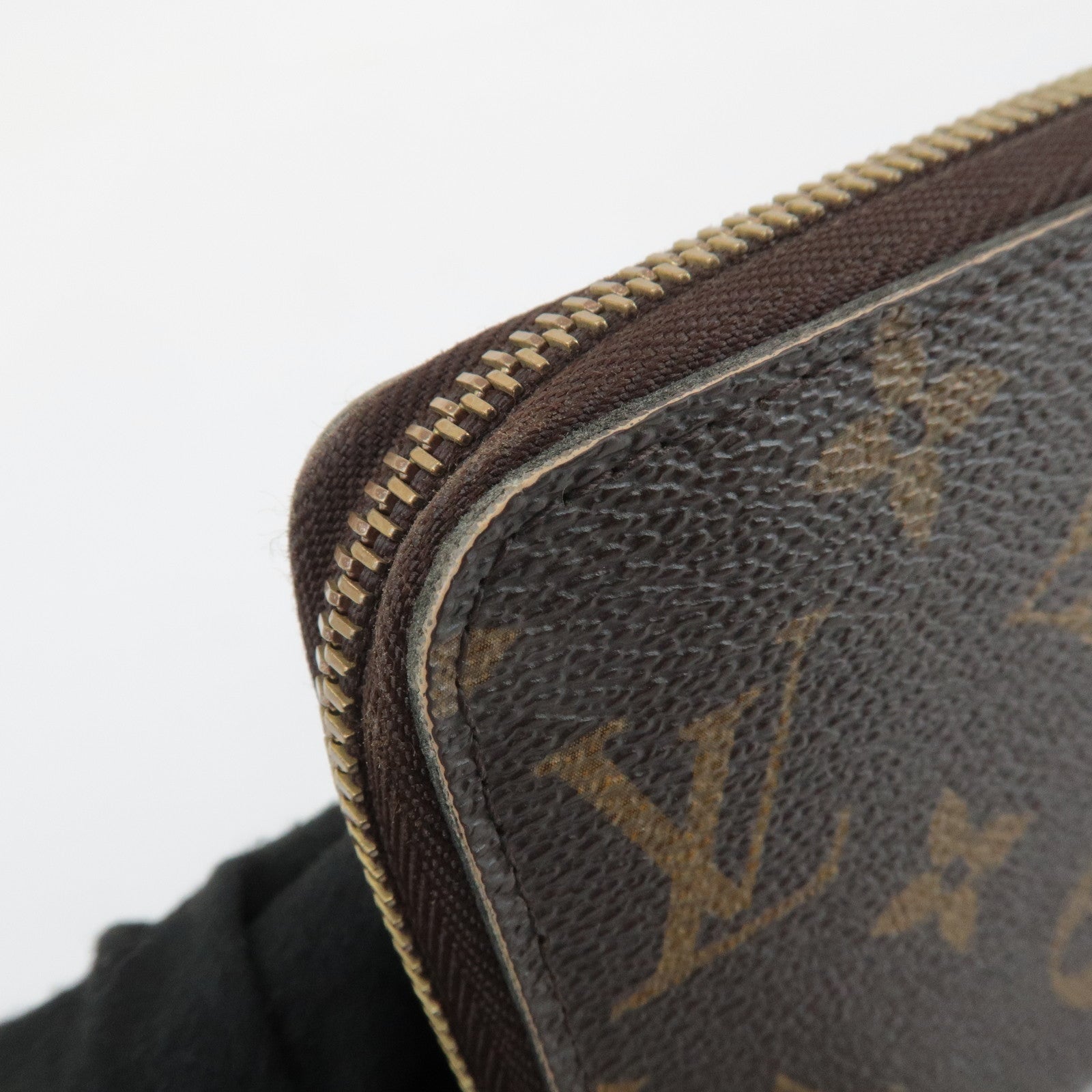 Louis Vuitton Monogram Zippy Wallet Zip Around Long Wallet M60017 Used