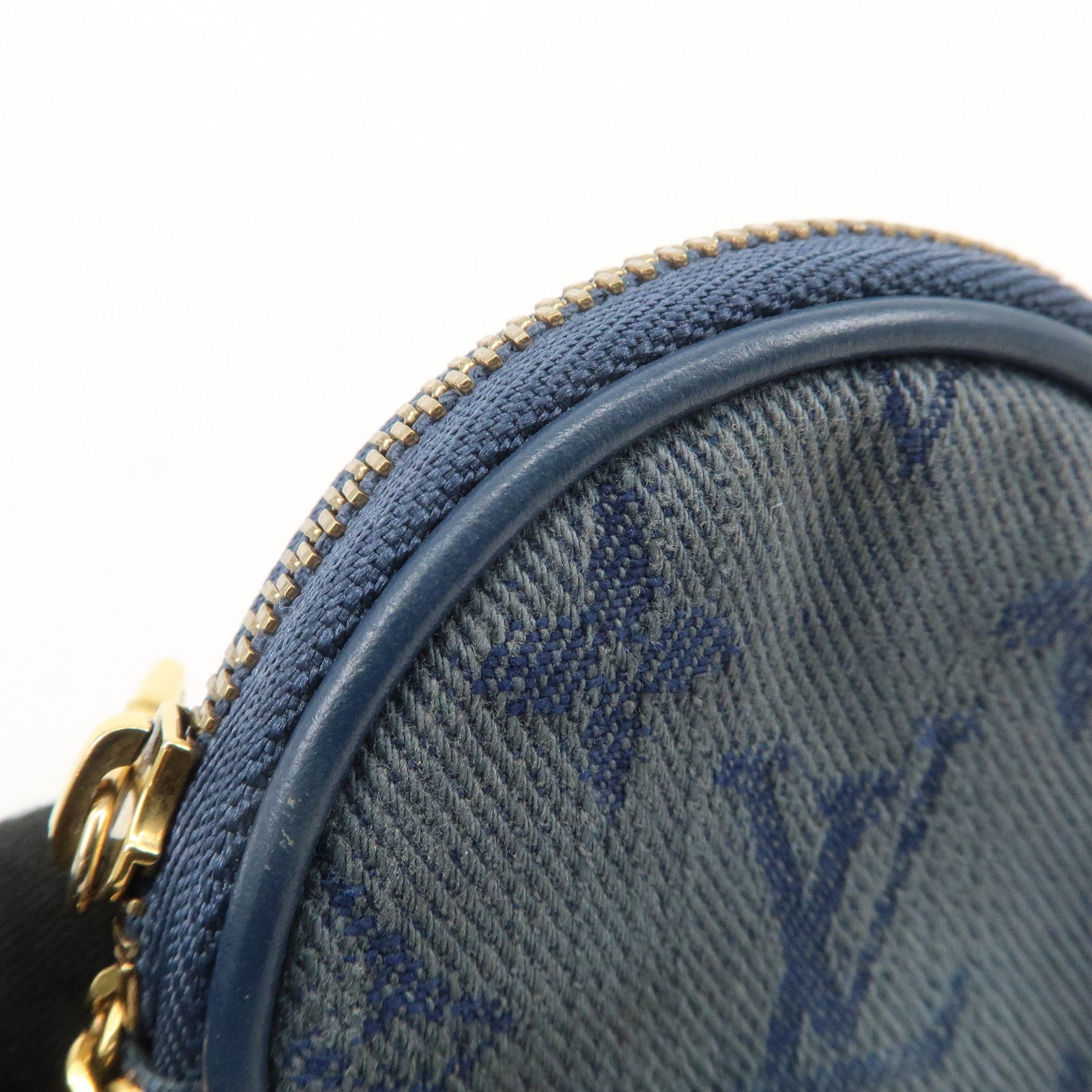 Louis Vuitton Monogram Denim Round Pouch Coin Case Blue M68290 Used