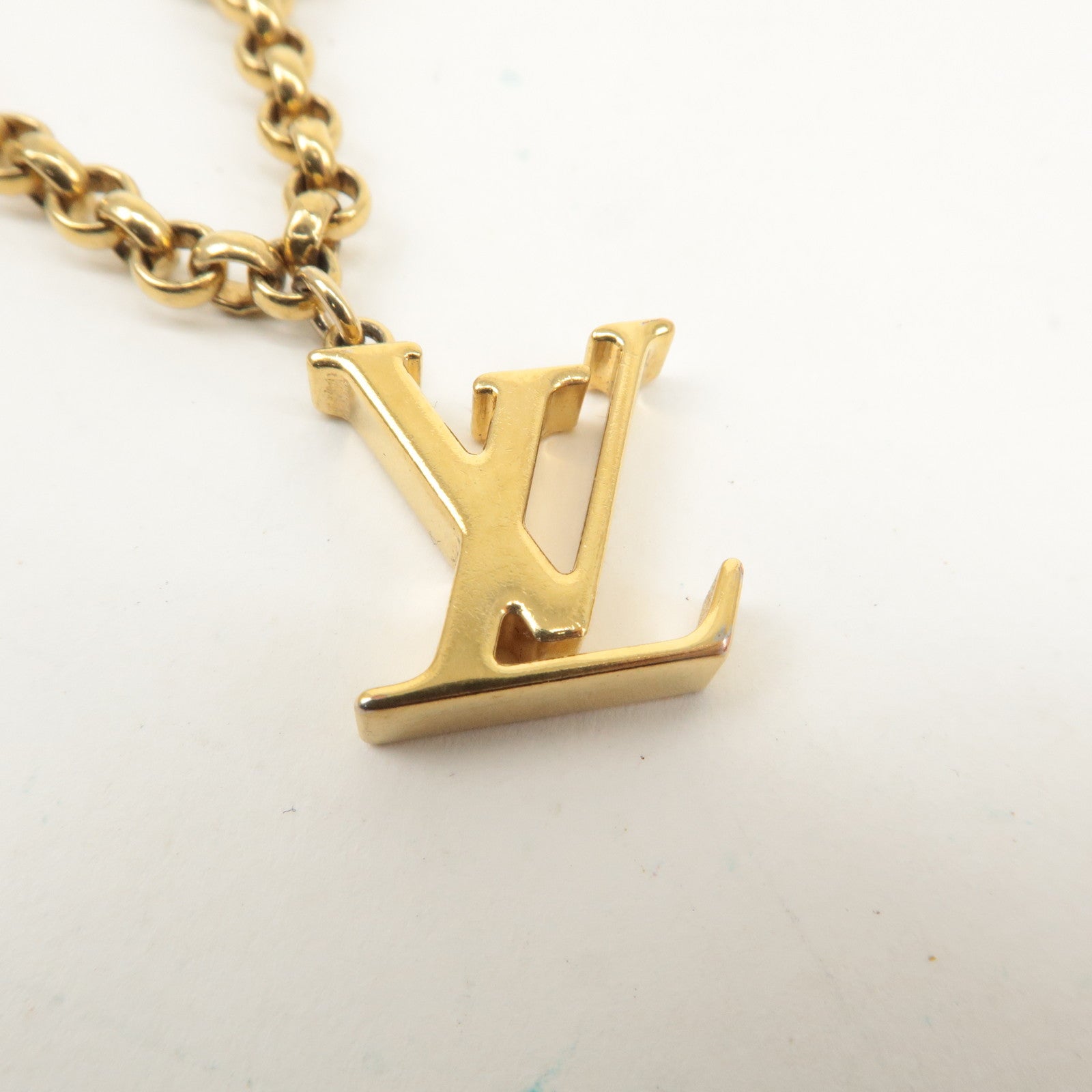 Louis Vuitton Fleur de Monogram LV Logo Bag Charm M65111