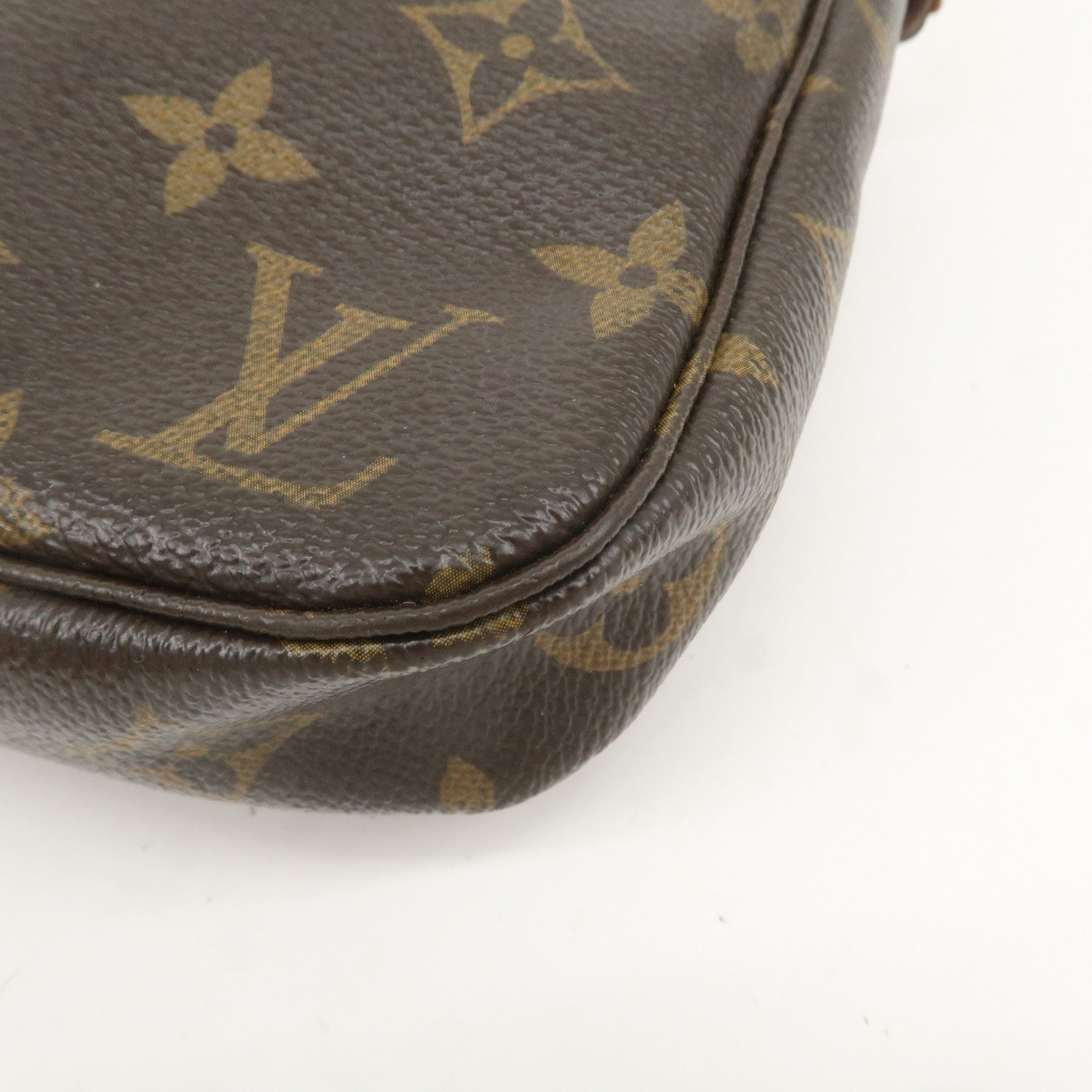 Louis Vuitton Monogram Pochette Accessoires Pouch M51980