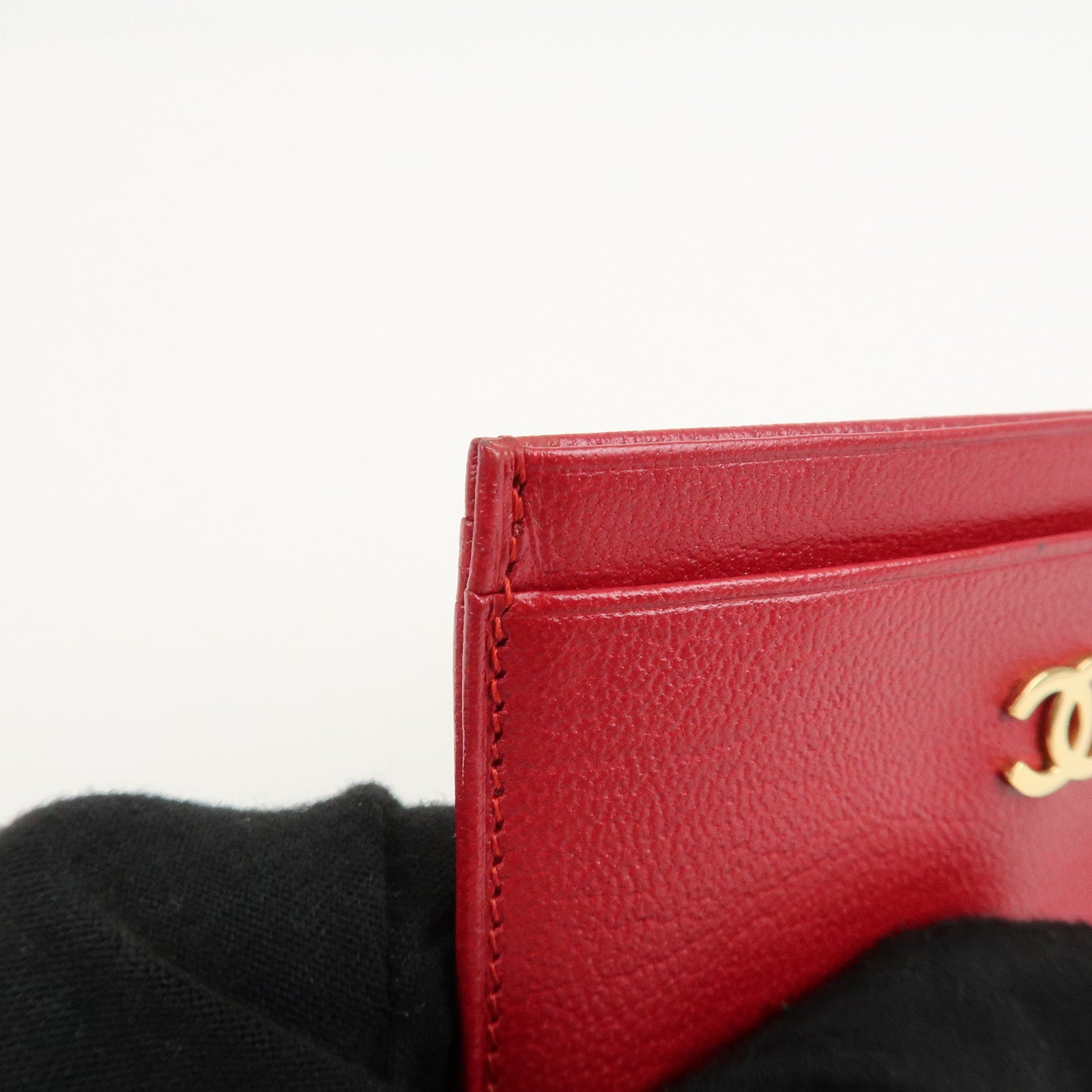 CHANEL Leather Card Case Red 7073714 Used