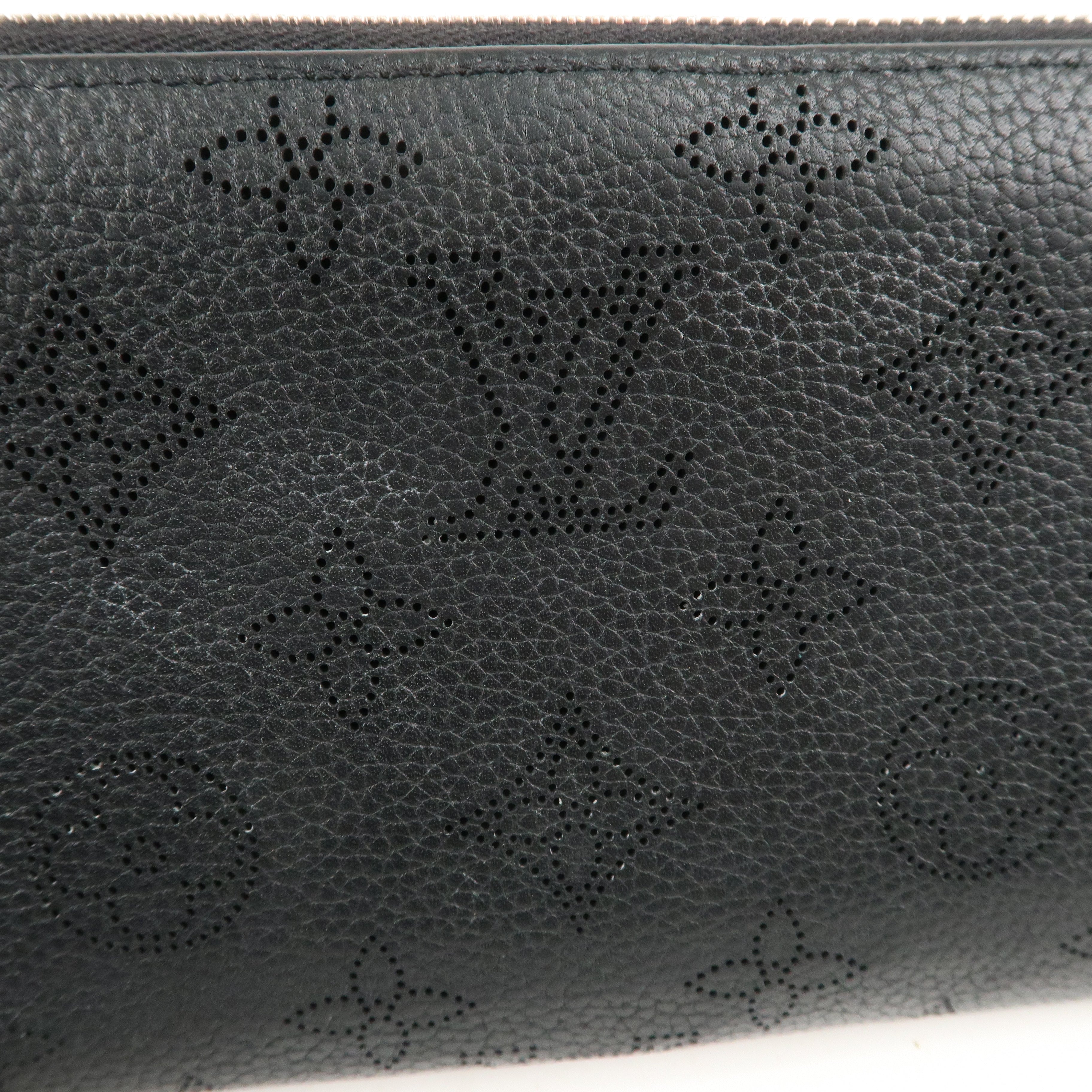 Louis Vuitton Monogram Mahina Zippy Wallet Noir M61867