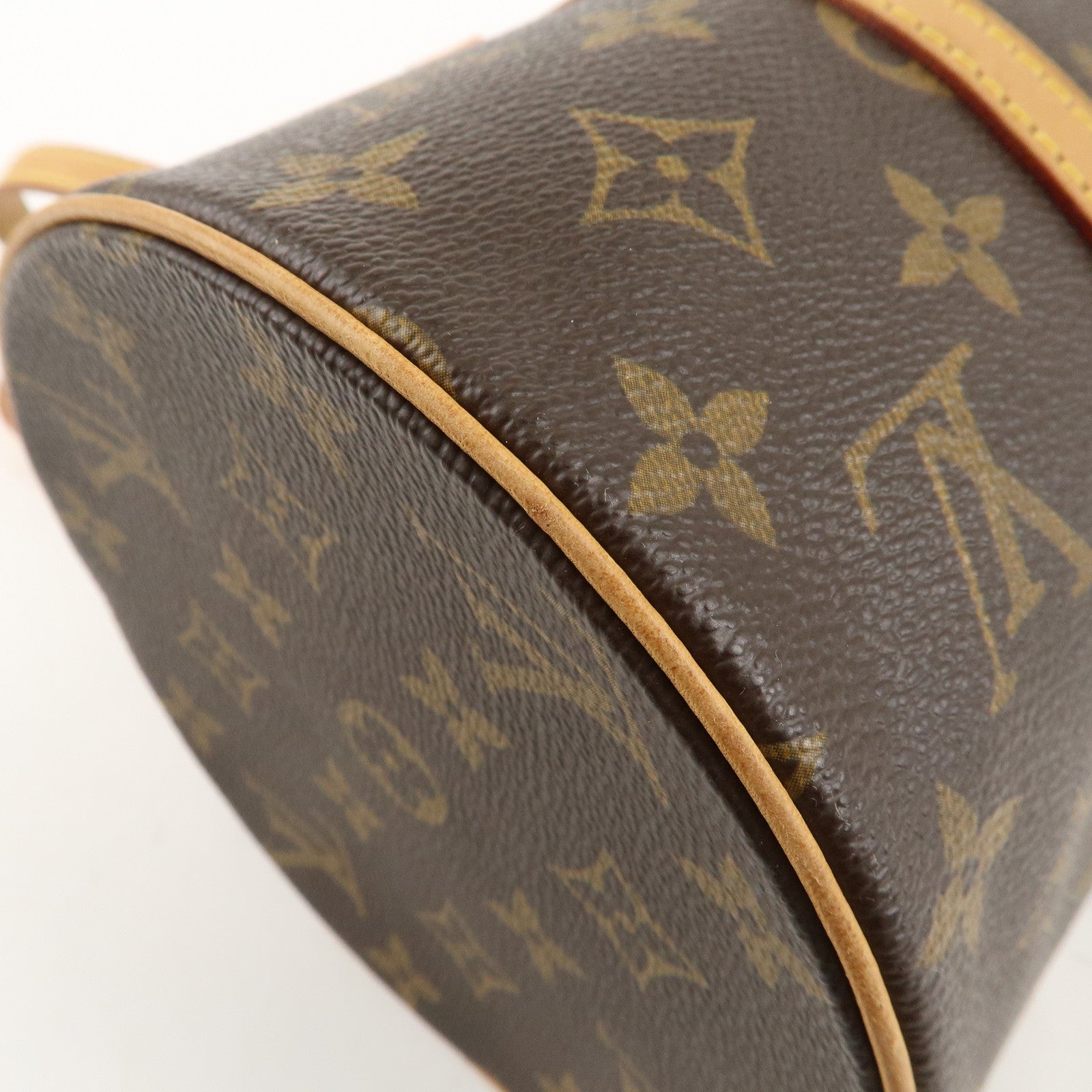 Louis Vuitton Monogram Papillon 30 Hand Bag 
Pouch Brown M51385