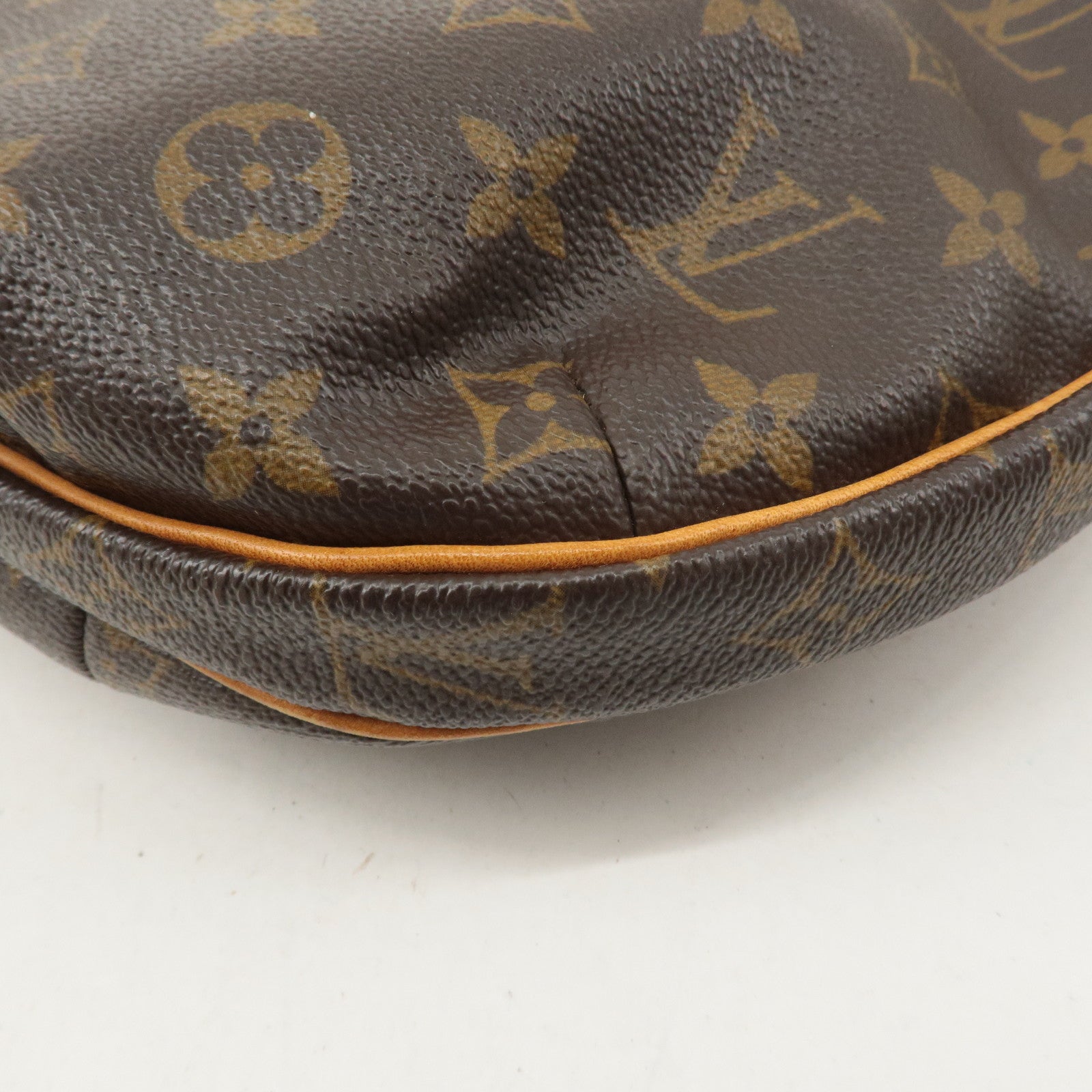 Louis Vuitton Monogram Croissant MM Shoulder Bag Hand Bag M51512