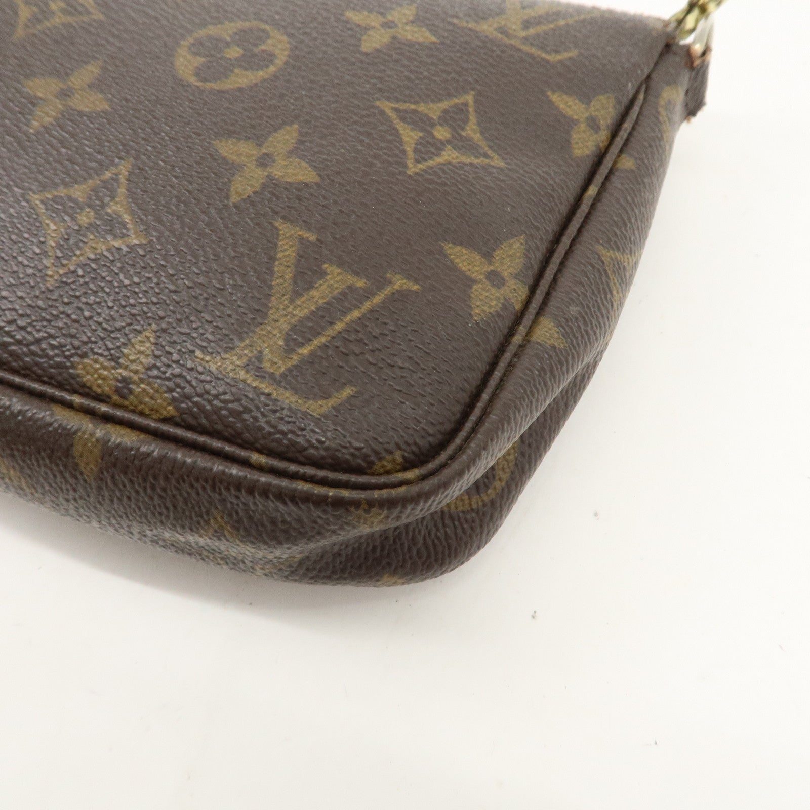 Louis Vuitton Monogram Pochette Accessoires Pouch M51980