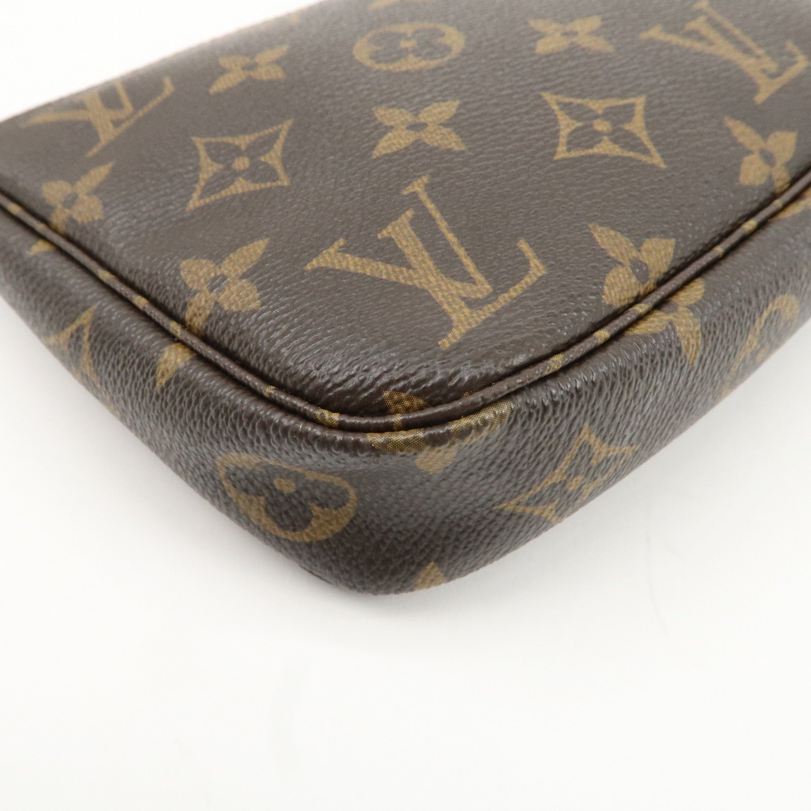 Louis Vuitton Monogram Pochette Accessoires Pouch M51980