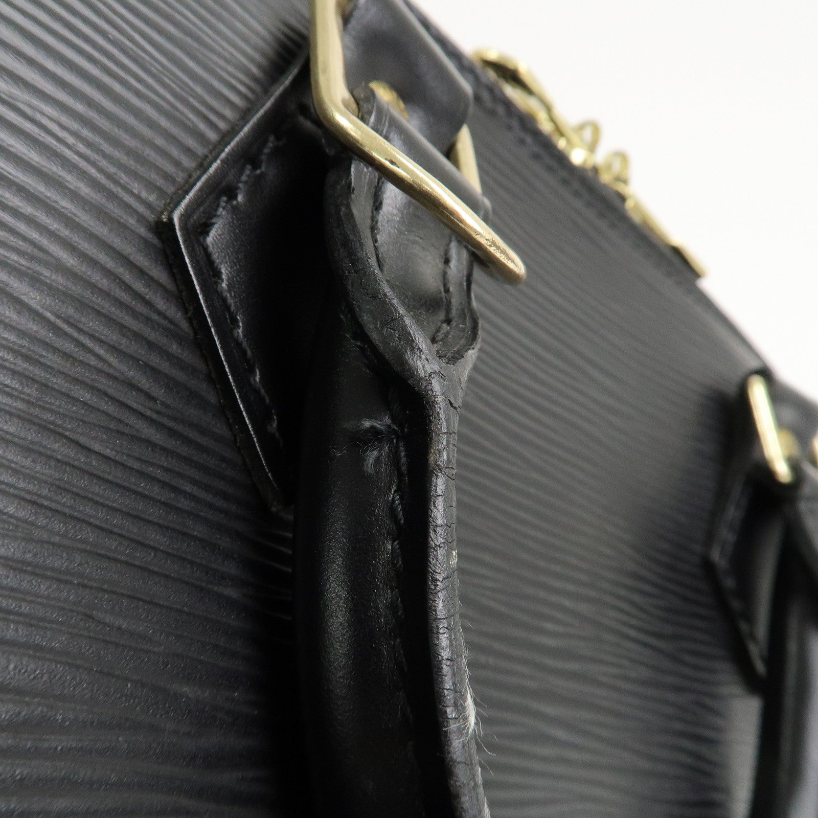 Louis Vuitton Epi Alma Hand Bag Noir Black Gold HDW M52142