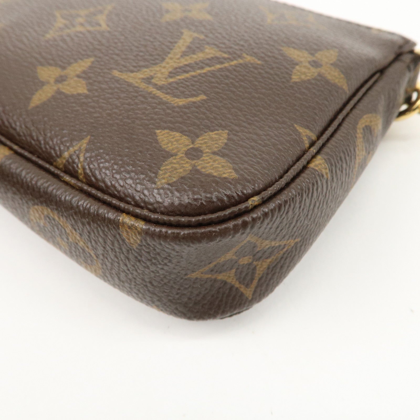 Louis Vuitton Monogram Mini Pochette Accessoires Pouch M58009