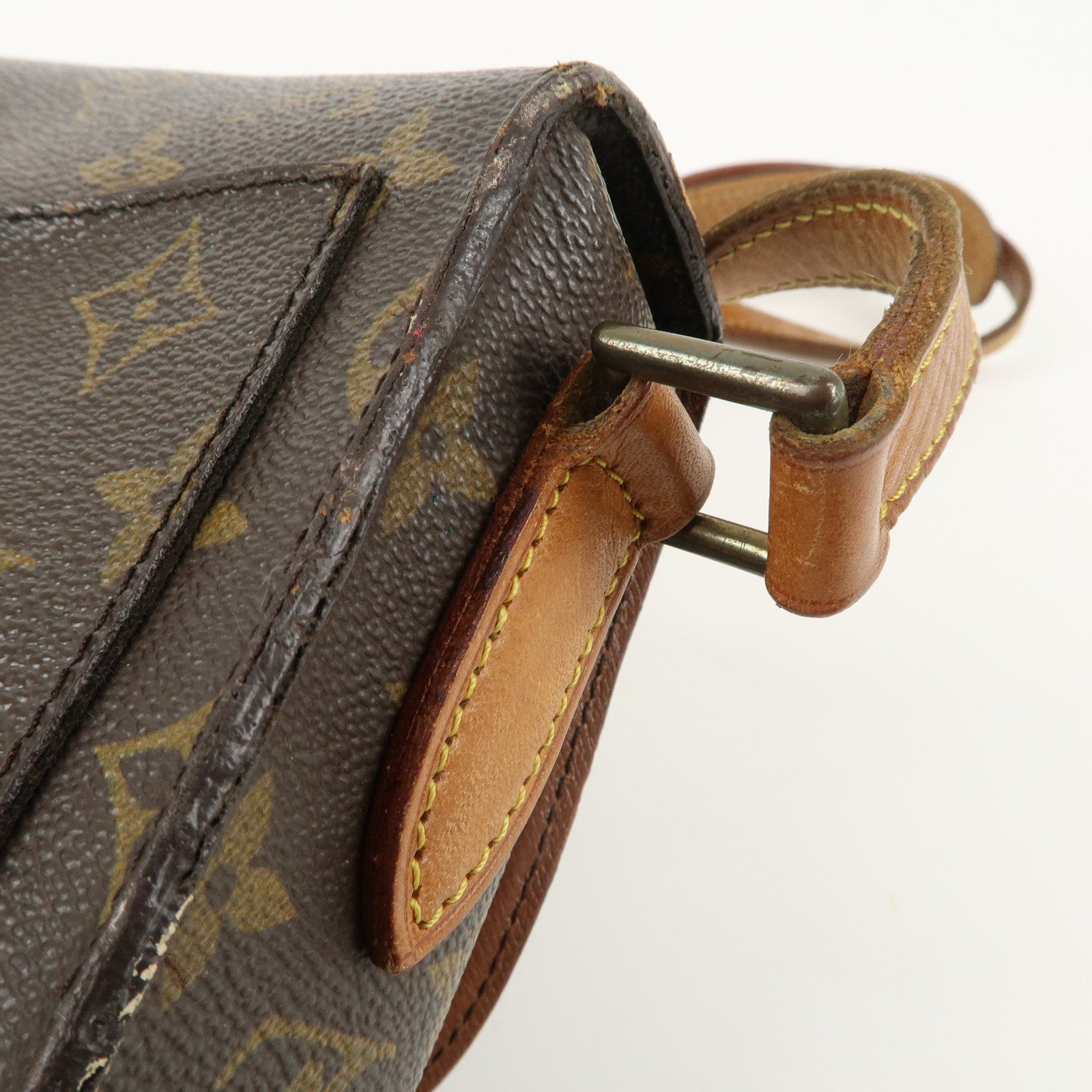 Louis Vuitton Monogram Saint Cloud GM Shoulder Bag Brown M51242