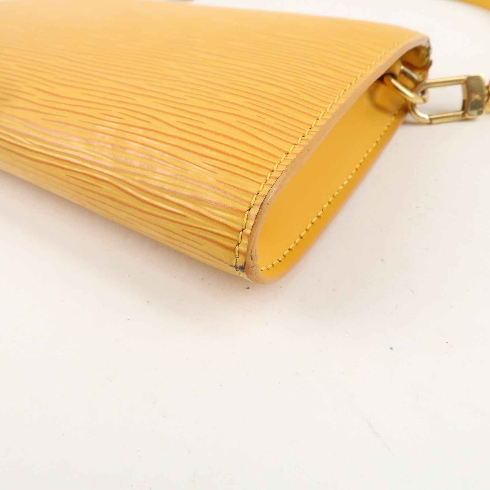 Louis Vuitton Epi Pochette Accessoires Pouch Tassili Yellow M52959Used F/S