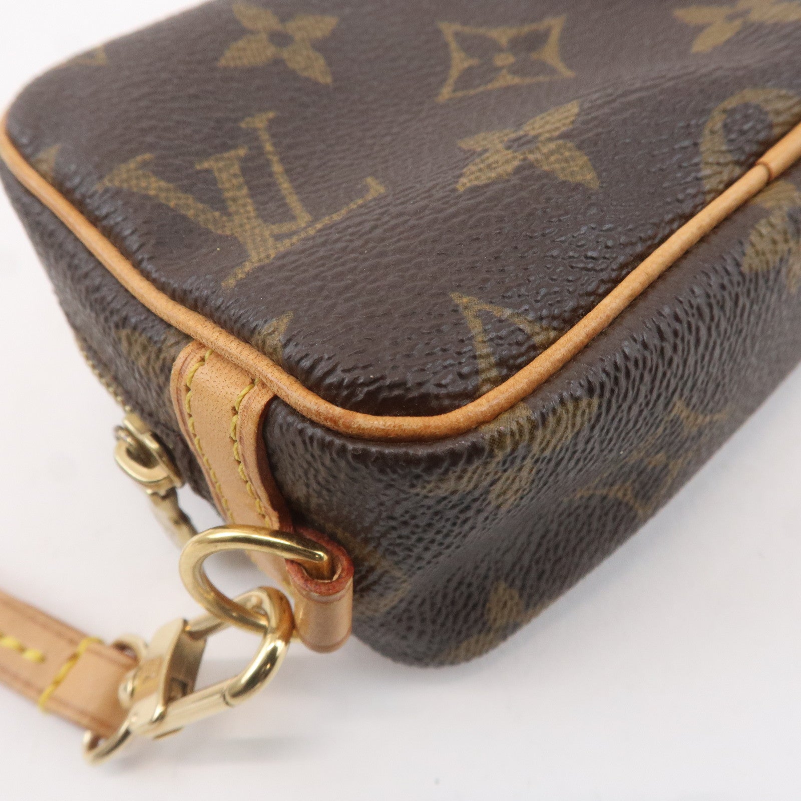 Louis Vuitton Monogram Trousse Wapity Pouch Camera Case M58030