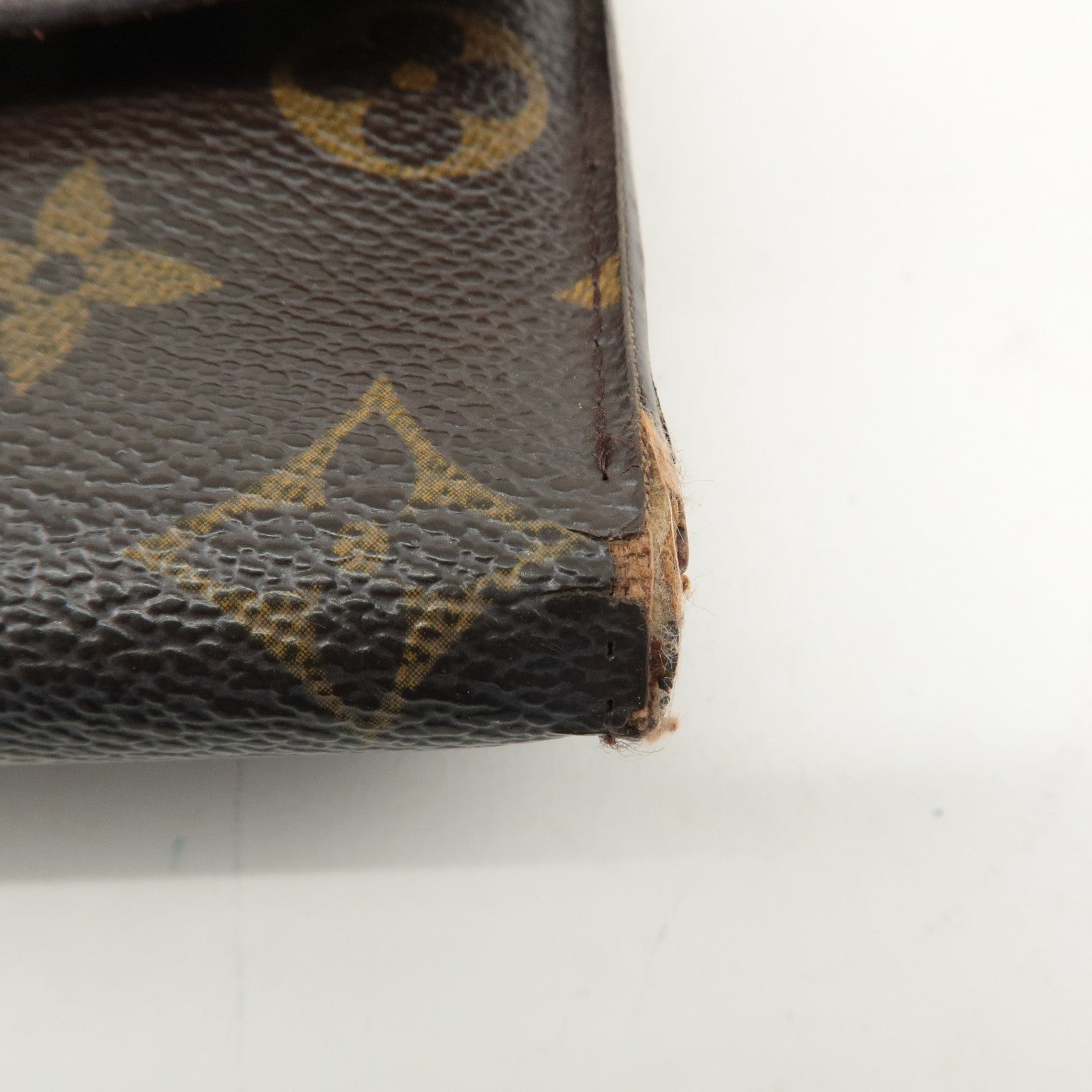 Louis Vuitton Monogram Portefeuille International Wallet M61217