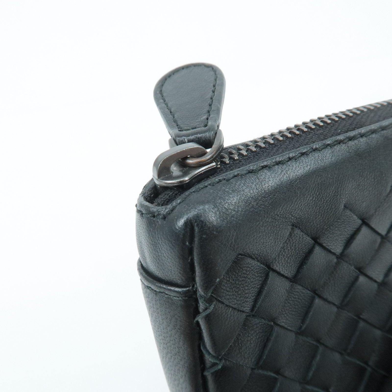 BOTTEGA VENETA Intrecciato Leather Coin Case Black 233808