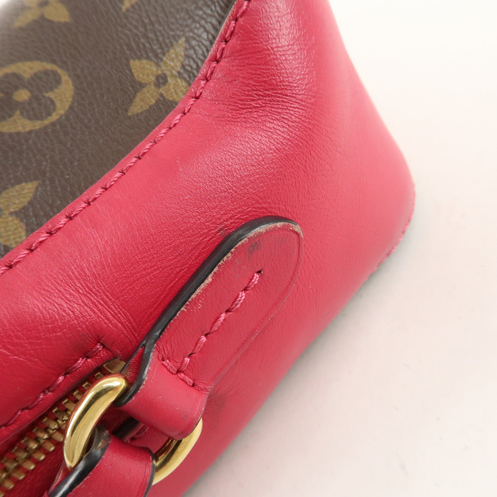 Louis Vuitton Monogram Saintonge Shoulder Bag Freesia M43557