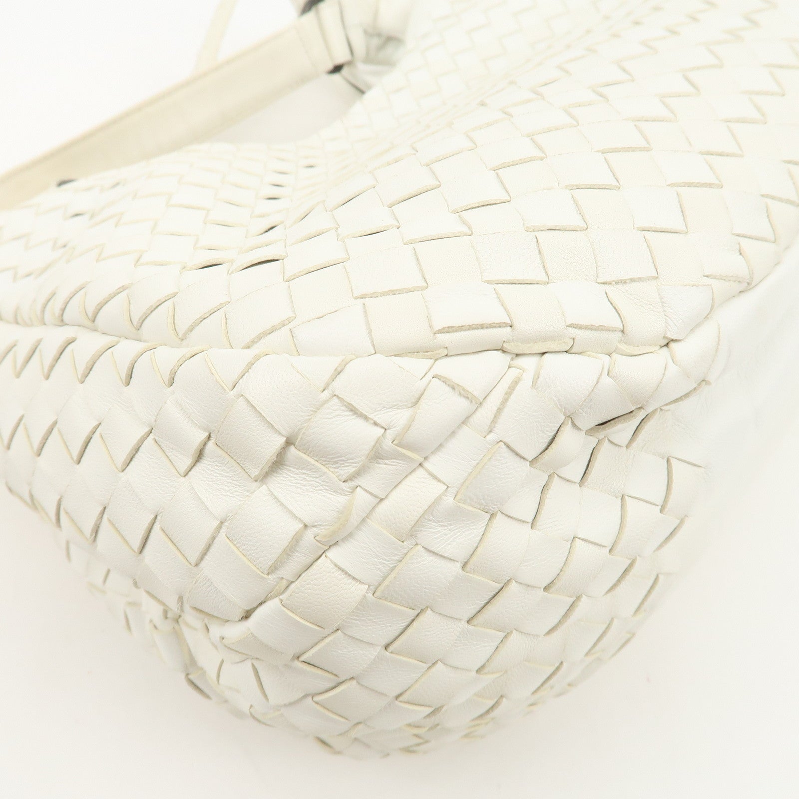 BOTTEGA VENETA Intrecciato Leather Campana Shoulder Bag White 125787