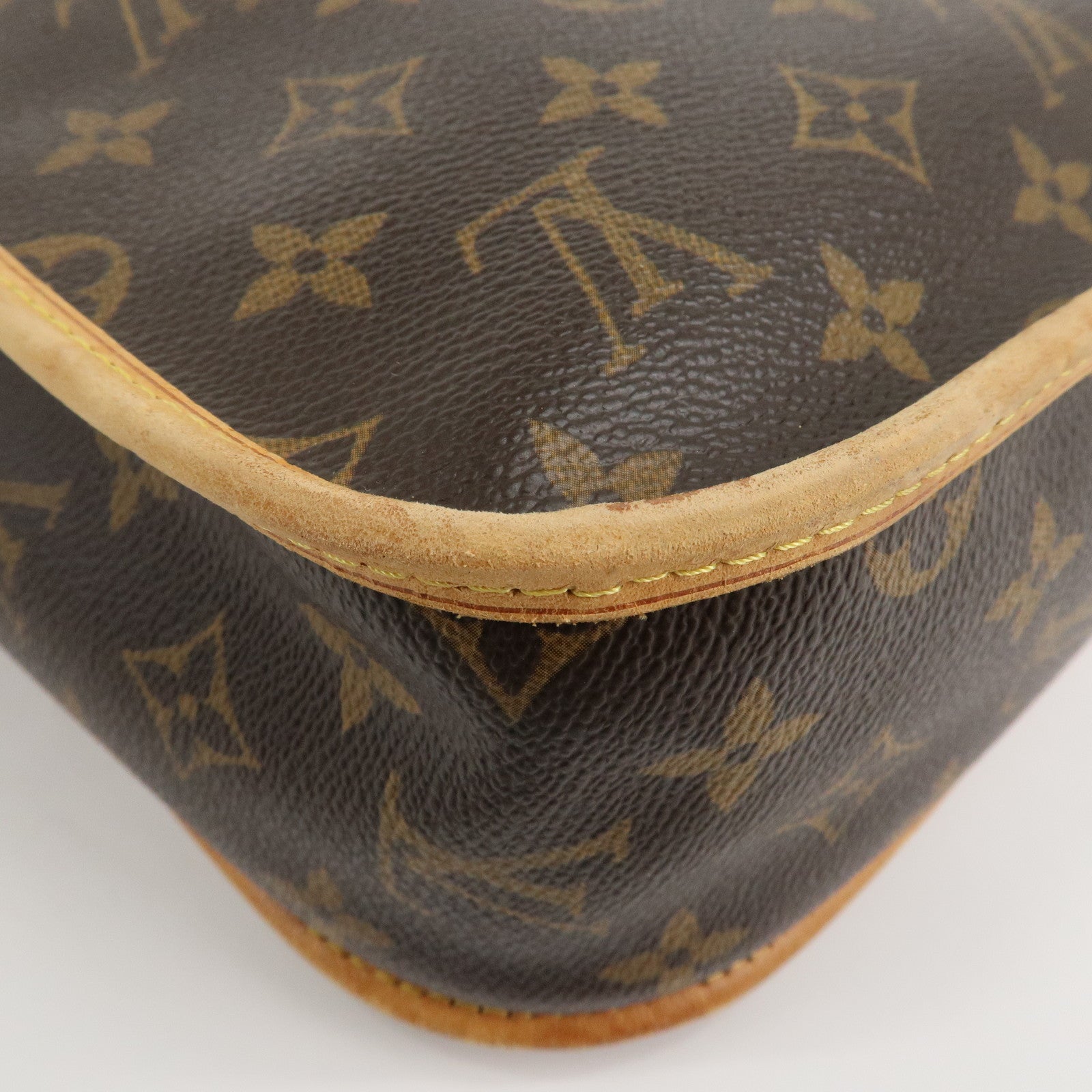 Louis Vuitton Monogram Messenger Bosphore PM Shoulder M40106