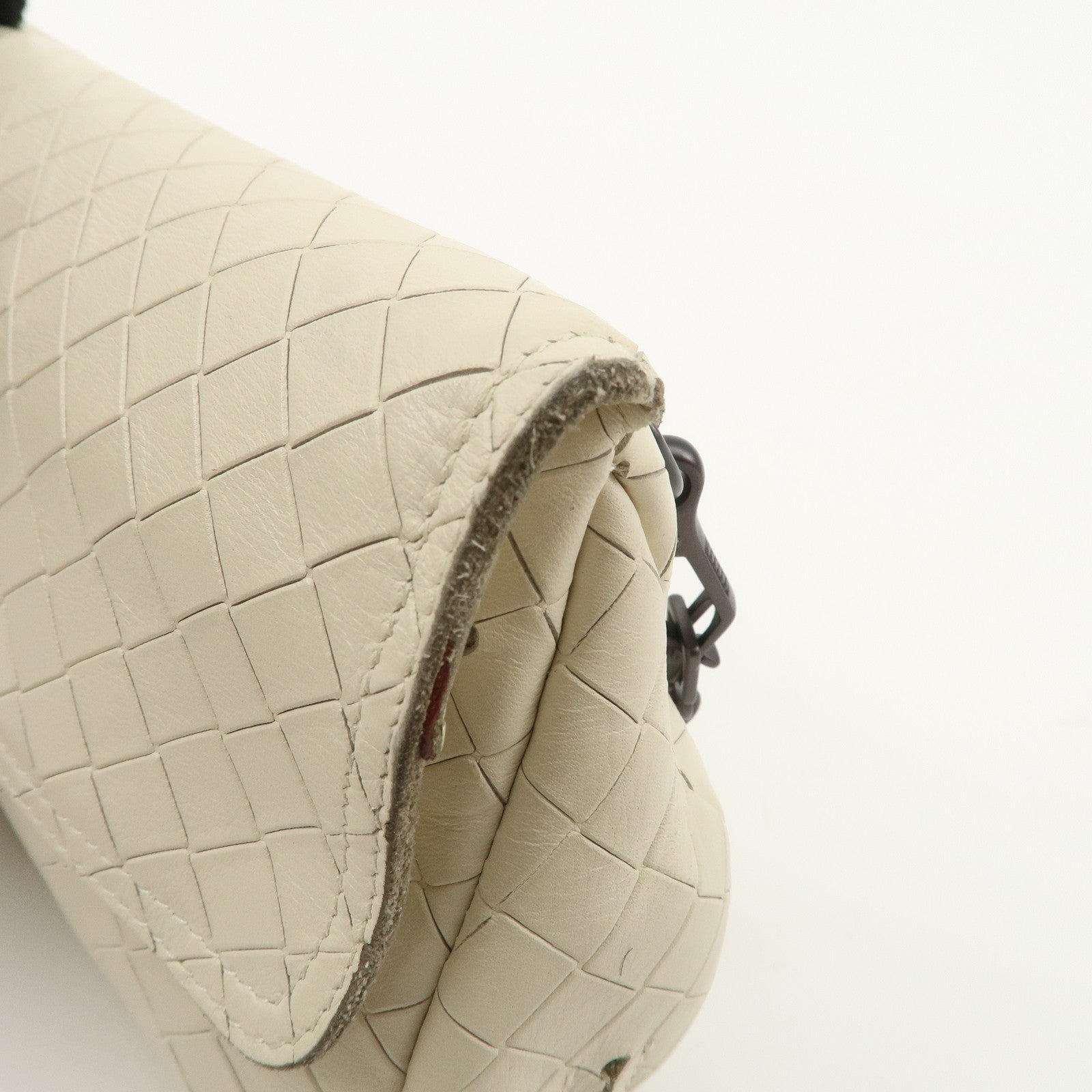 BOTTEGA VENETA Intreccio Mirage Leather Shoulder Bag White