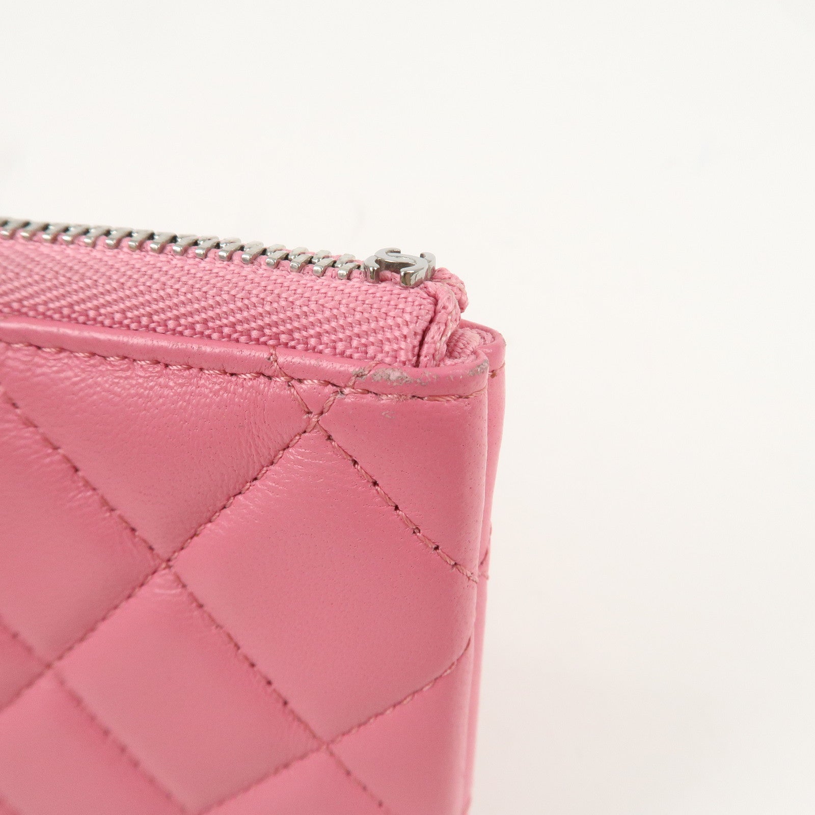 CHANEL Matelasse Lambskin Pouch Pink Silver Hardware