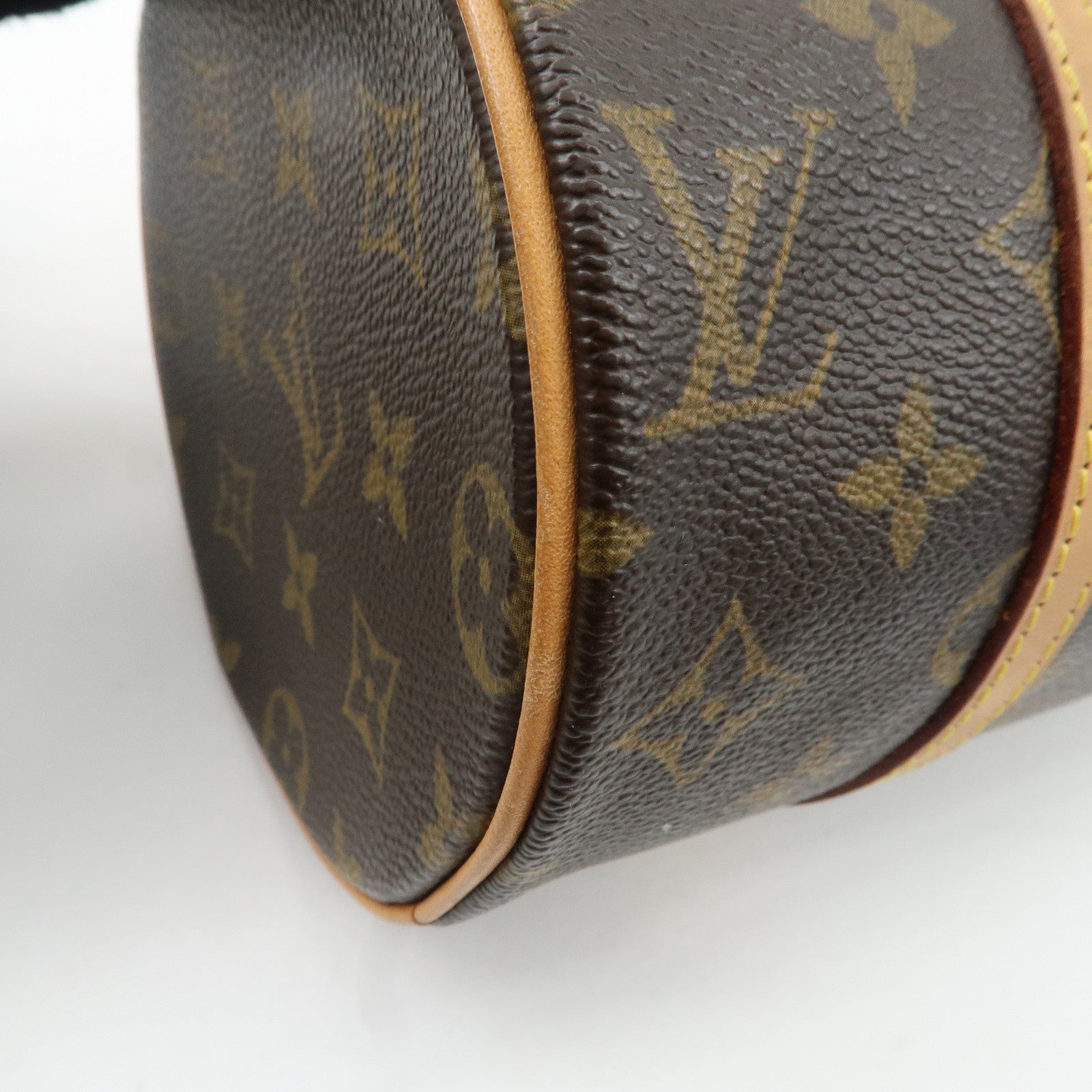 Louis Vuitton Monogram Papillon 26 Hand Bag New Style M51385 Used