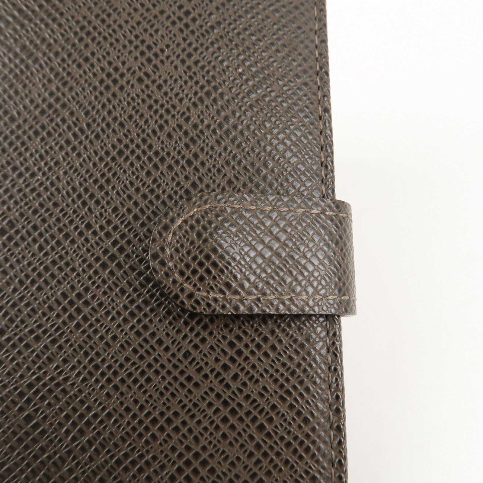 Louis Vuitton Taiga Agenda PM Planner Cover Epicea R20434