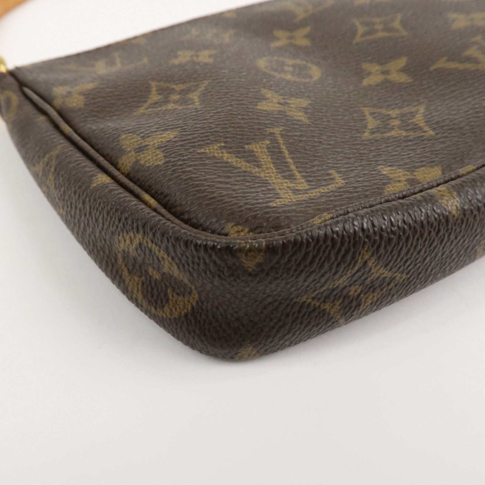 Louis Vuitton Monogram Pochette Accessoires Pouch M51980