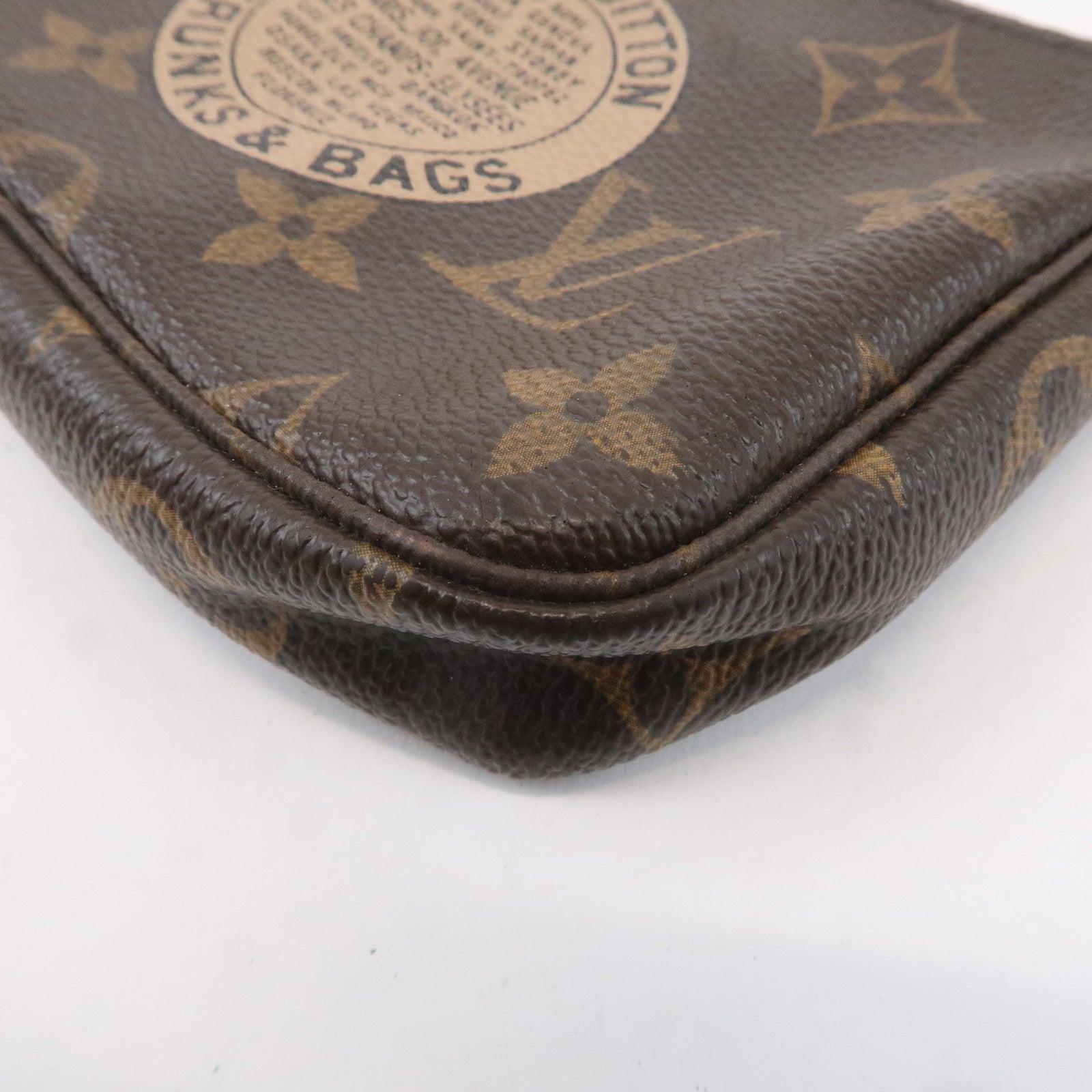 Louis Vuitton Monogram T&B Mini Pochette Accessoires Pouch M60153