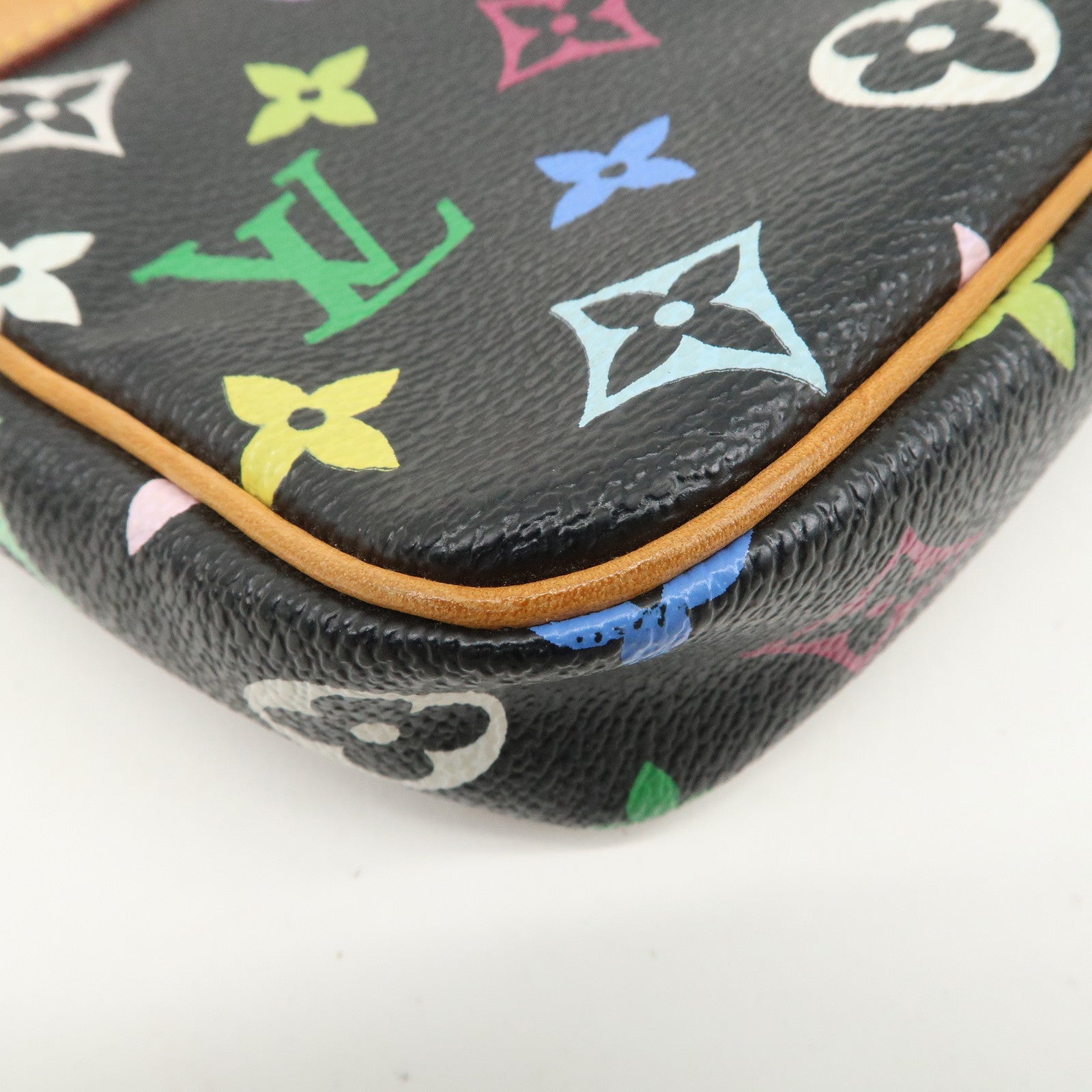 Louis Vuitton Monogram Multicolor Pochette Accessoires M92648