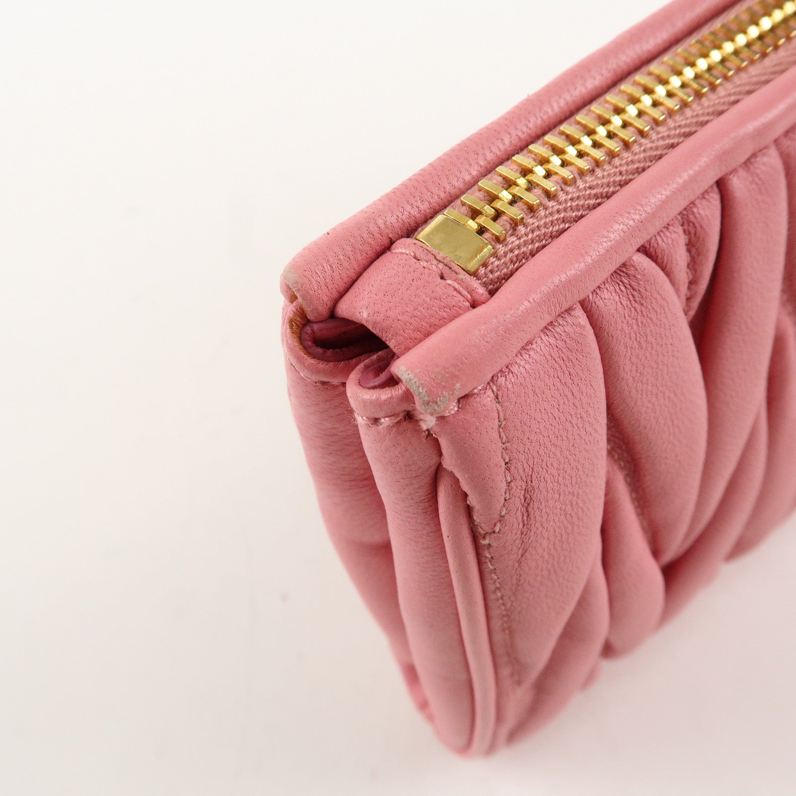 MIU MIU Matelasse Leather Pouch Clutch Bag Pink 5N1455