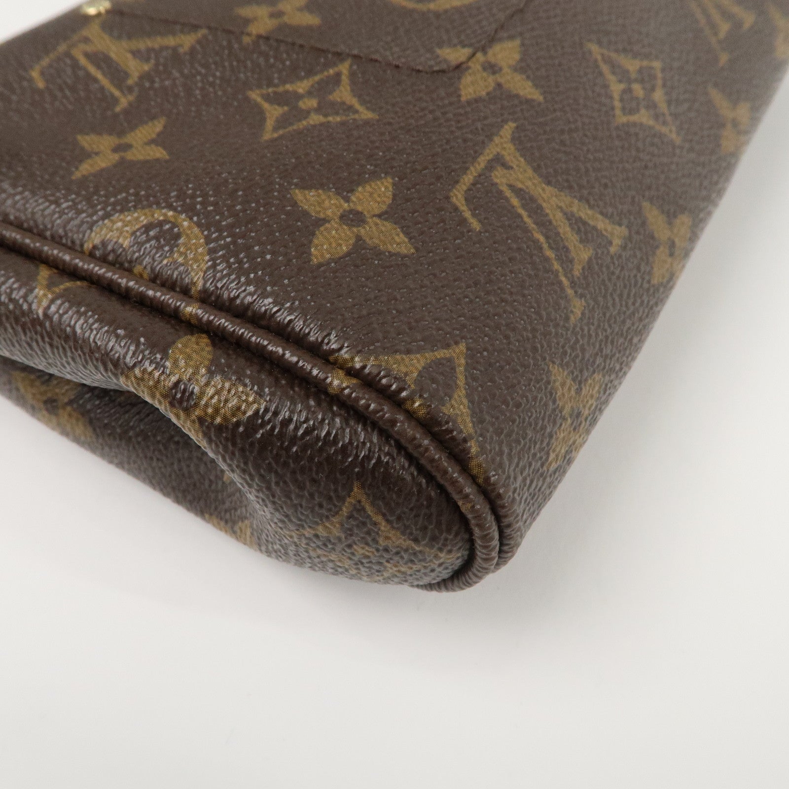 Louis Vuitton Monogram Favorite MM Hand Bag Brown M40718