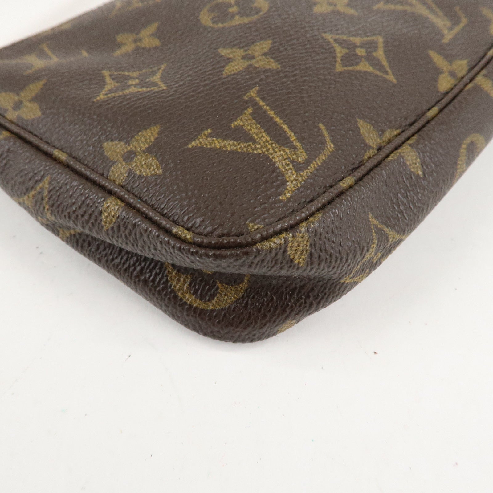 Louis Vuitton Monogram Pochette Accessoires Pouch M51980 Used