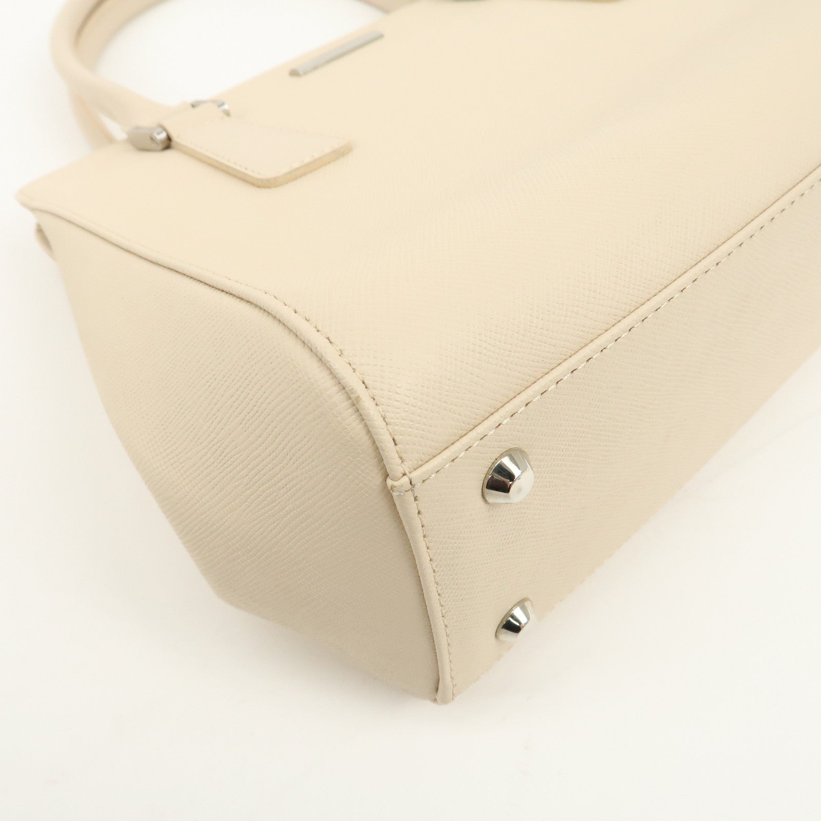 BURBERRY Leather Hand Bag Beige