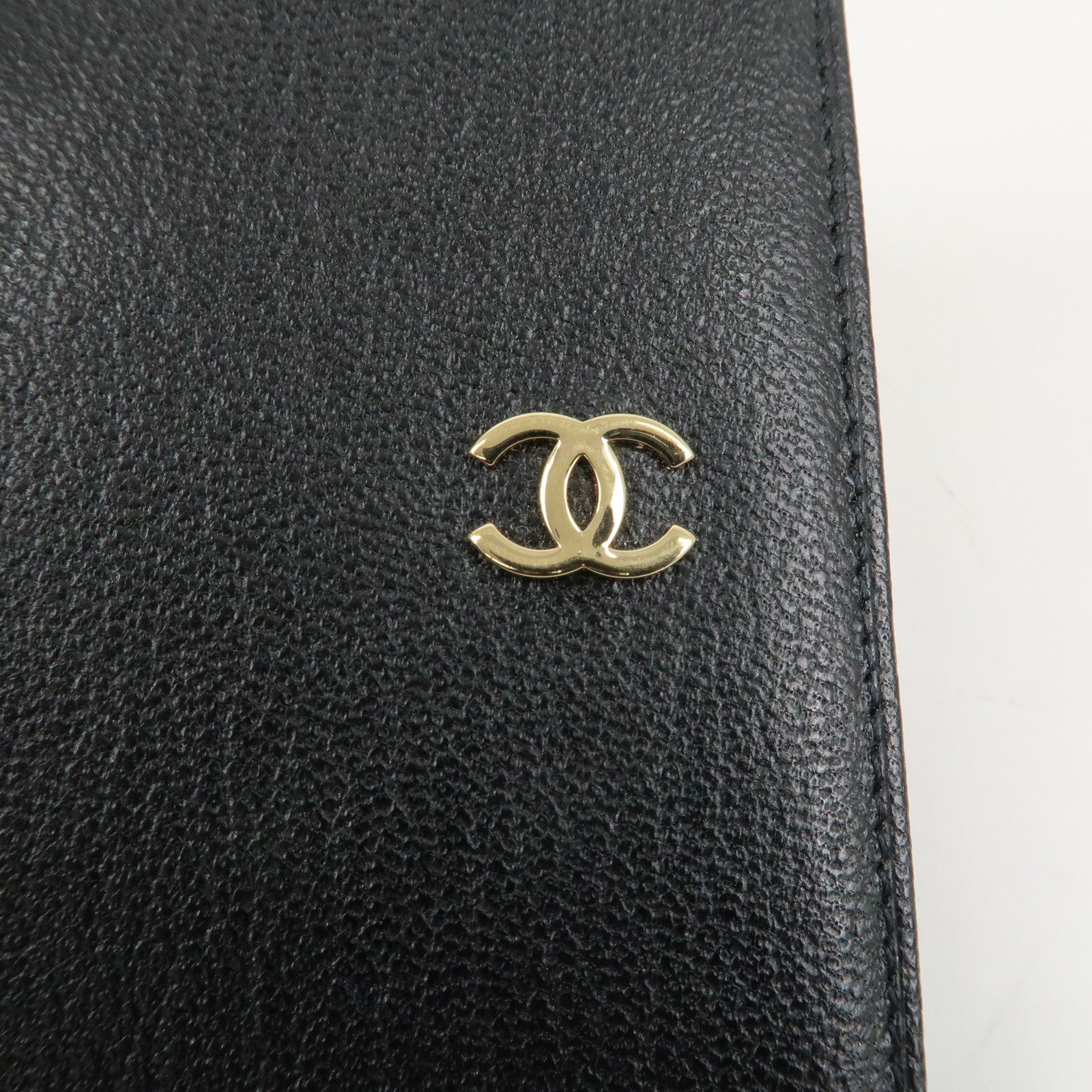 CHANEL Leather COCO Mark Bi-fold Card Case Black