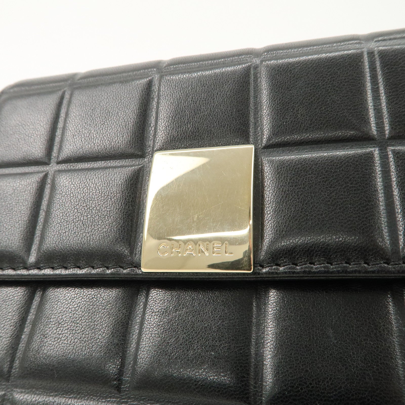 CHANEL Chocolate Bar Lambskin Tri-fold Wallet Black A17811 Used