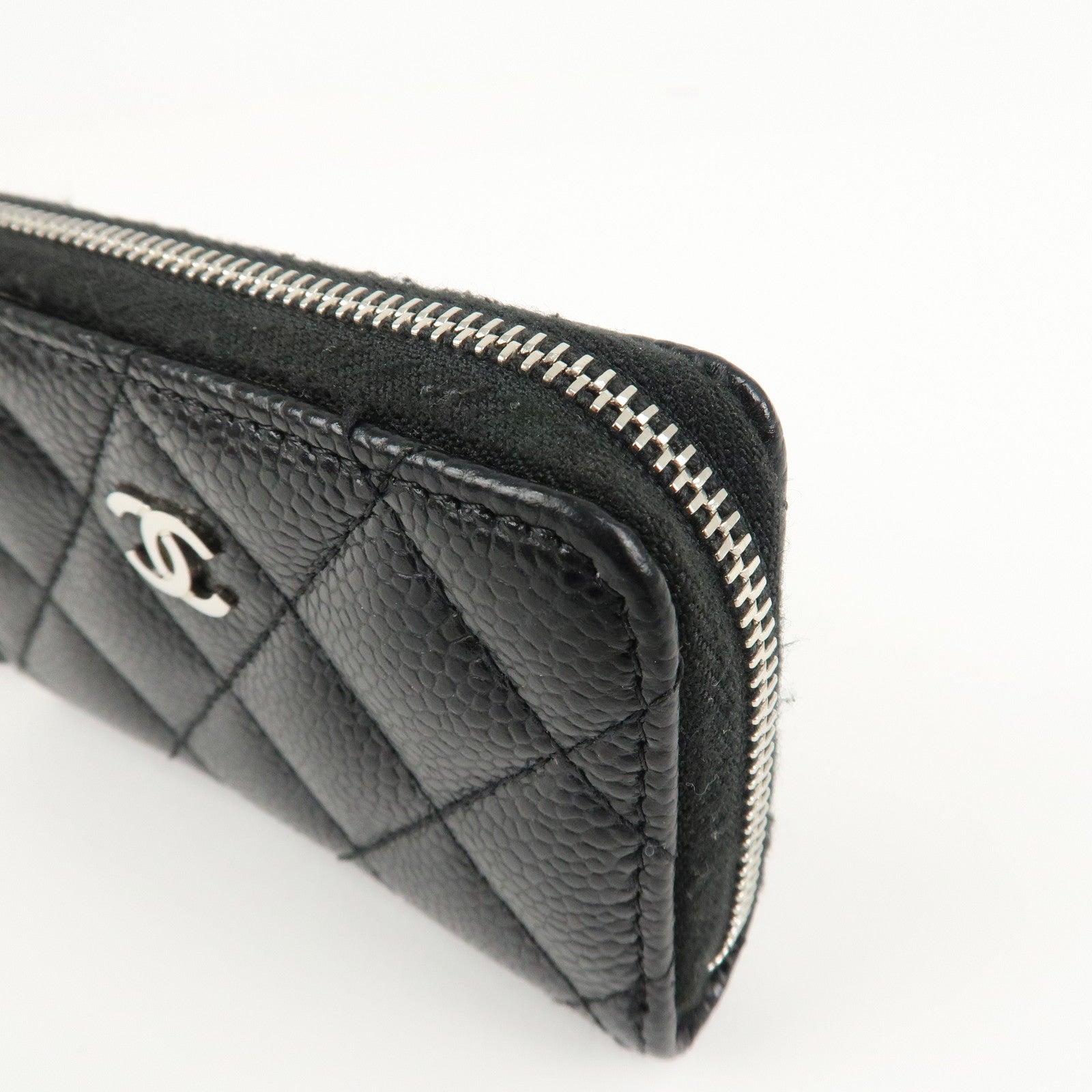 CHANEL Matelasse Caviar Skin Around Zipper Coin Case Black AP0216