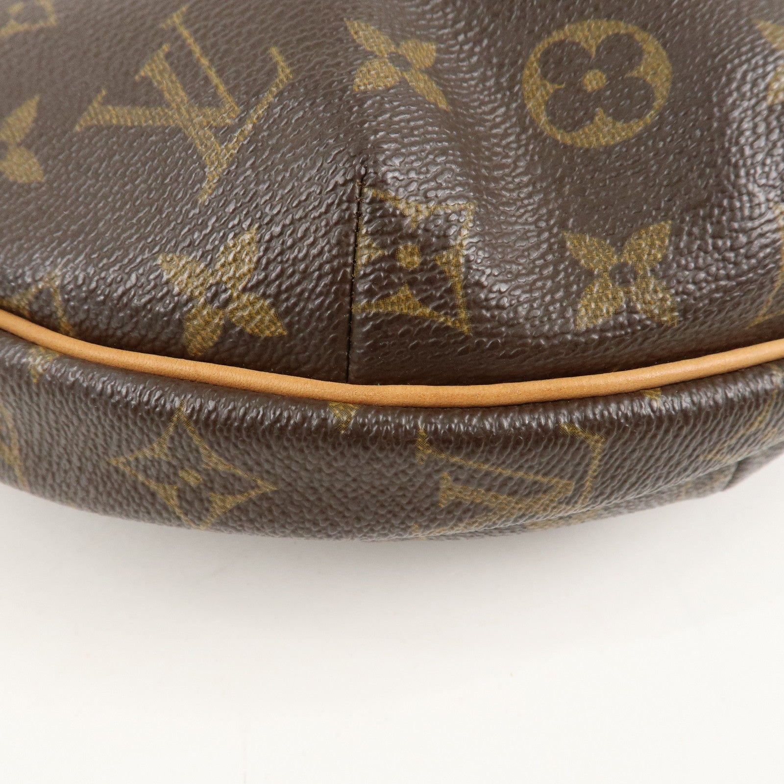 Louis Vuitton Monogram Croissant MM Shoulder Bag Hand Bag M51512