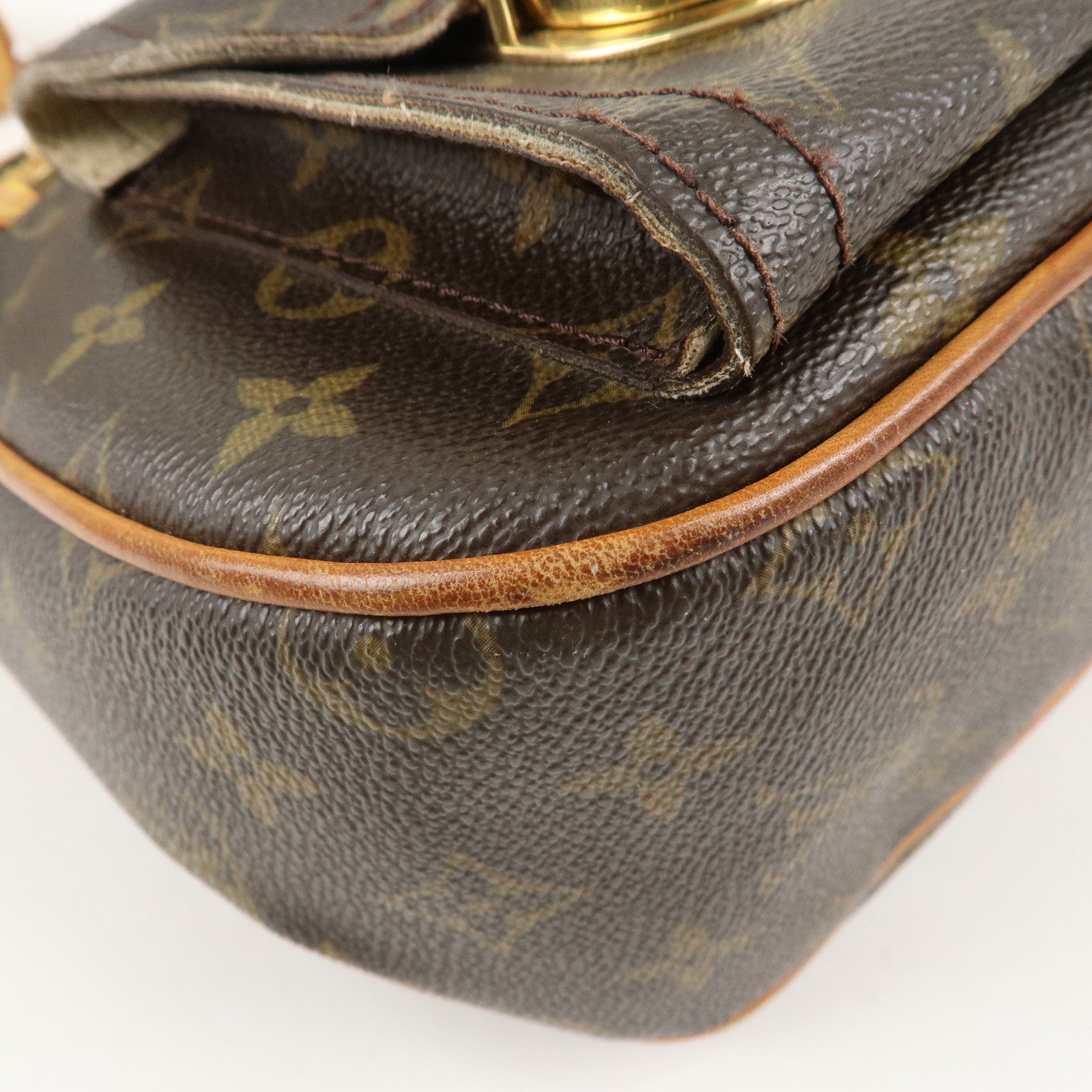 Louis Vuitton Monogram Hudson GM Shoulder Bag M40045