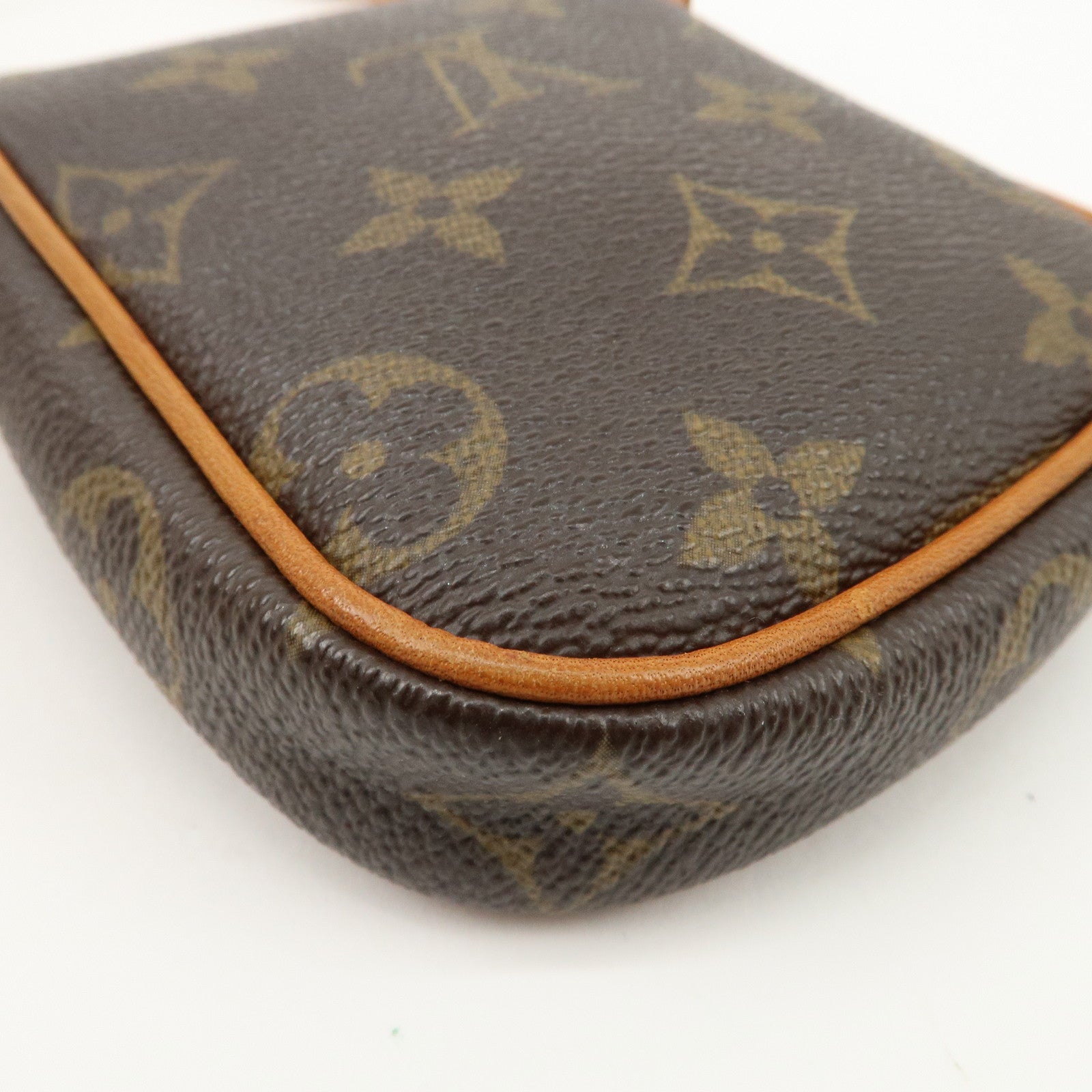 Louis Vuitton Monogram Pochette Cancun Shoulder Bag Pouch M60018 Used