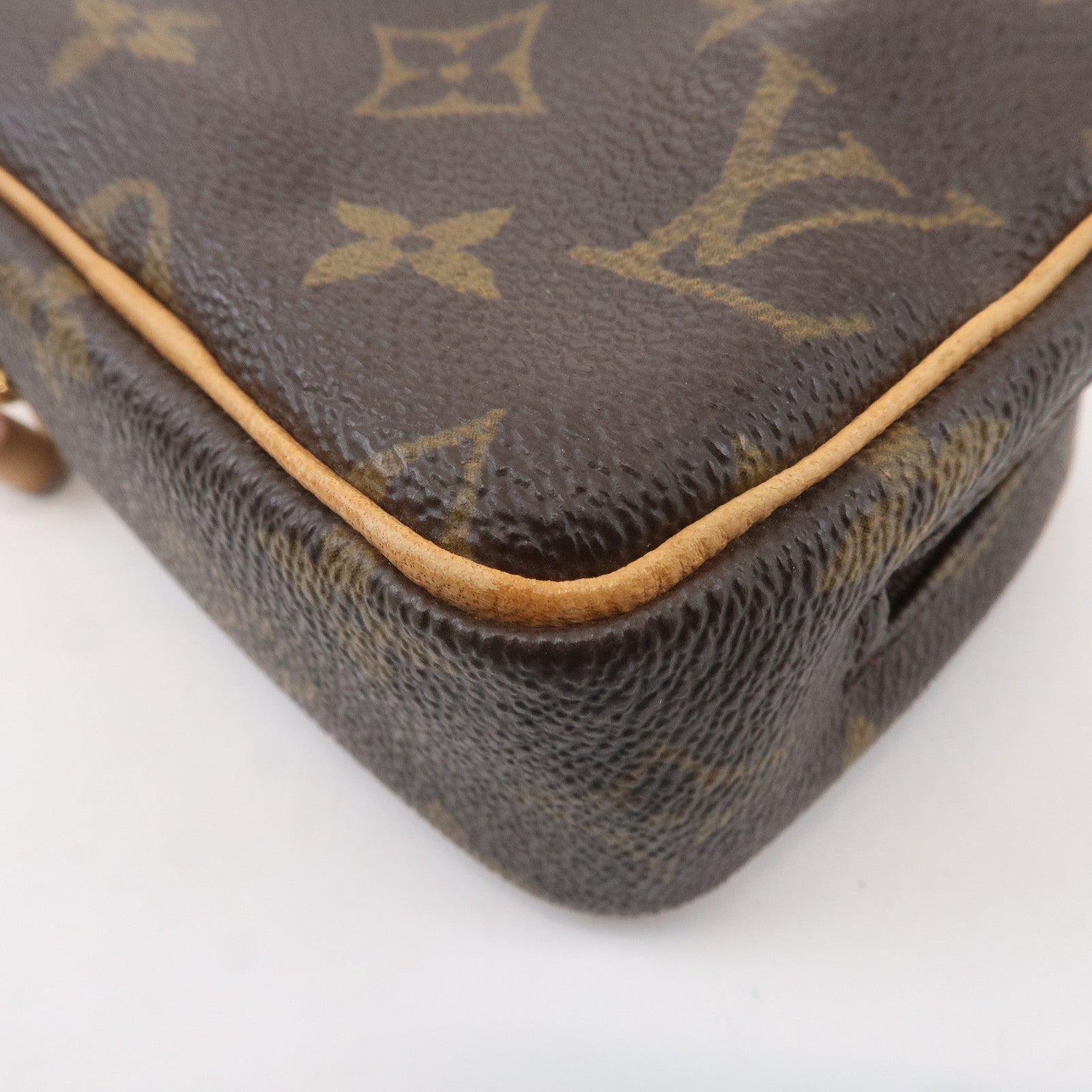 Louis Vuitton Monogram Trousse Wapity Pouch Camera Case M58030