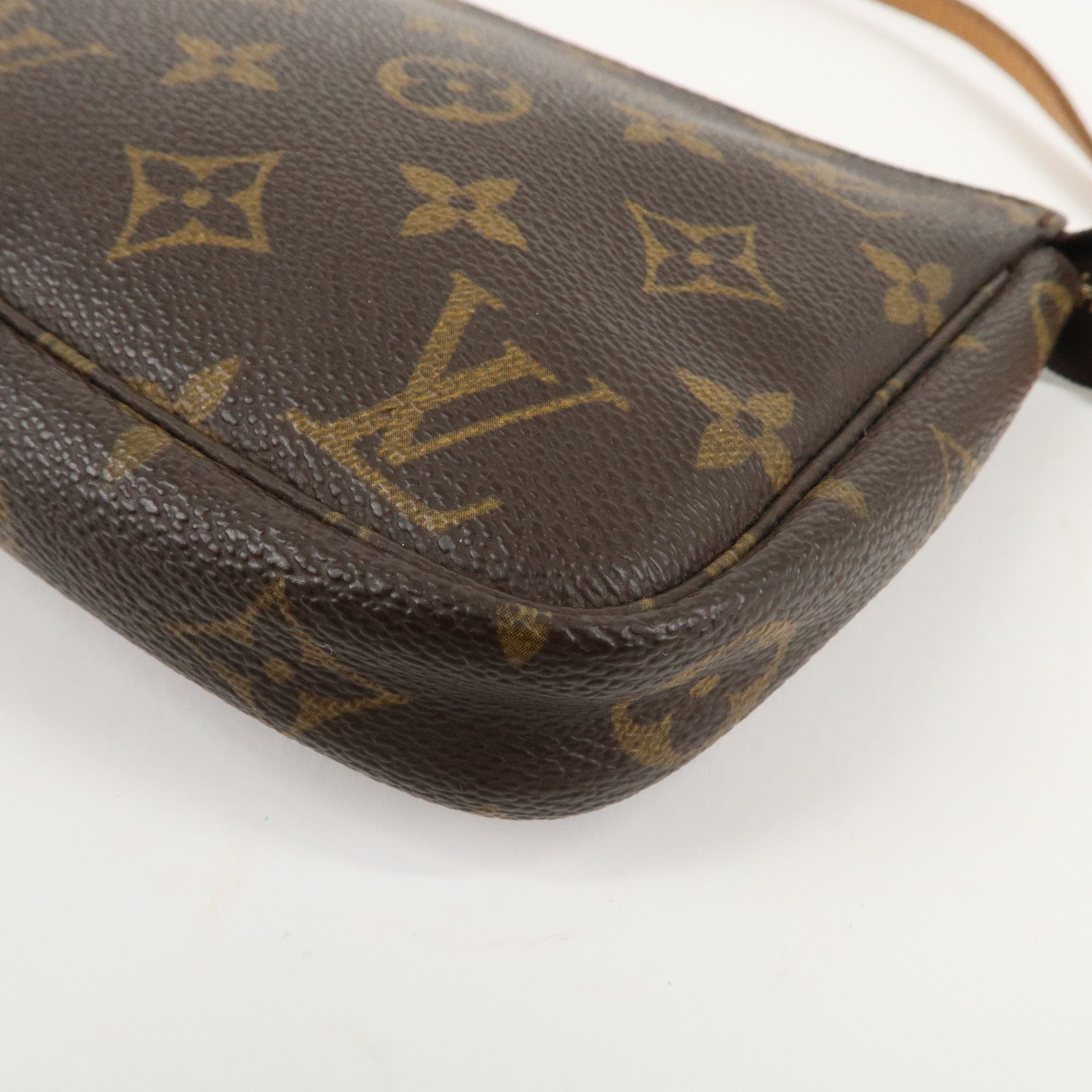 Louis Vuitton Monogram Pochette Accessoires Pouch M51980