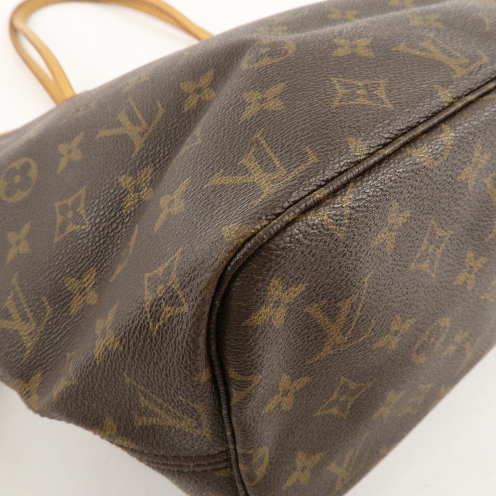 Louis Vuitton Monogram Neverfull MM Tote Bag Brown M40156