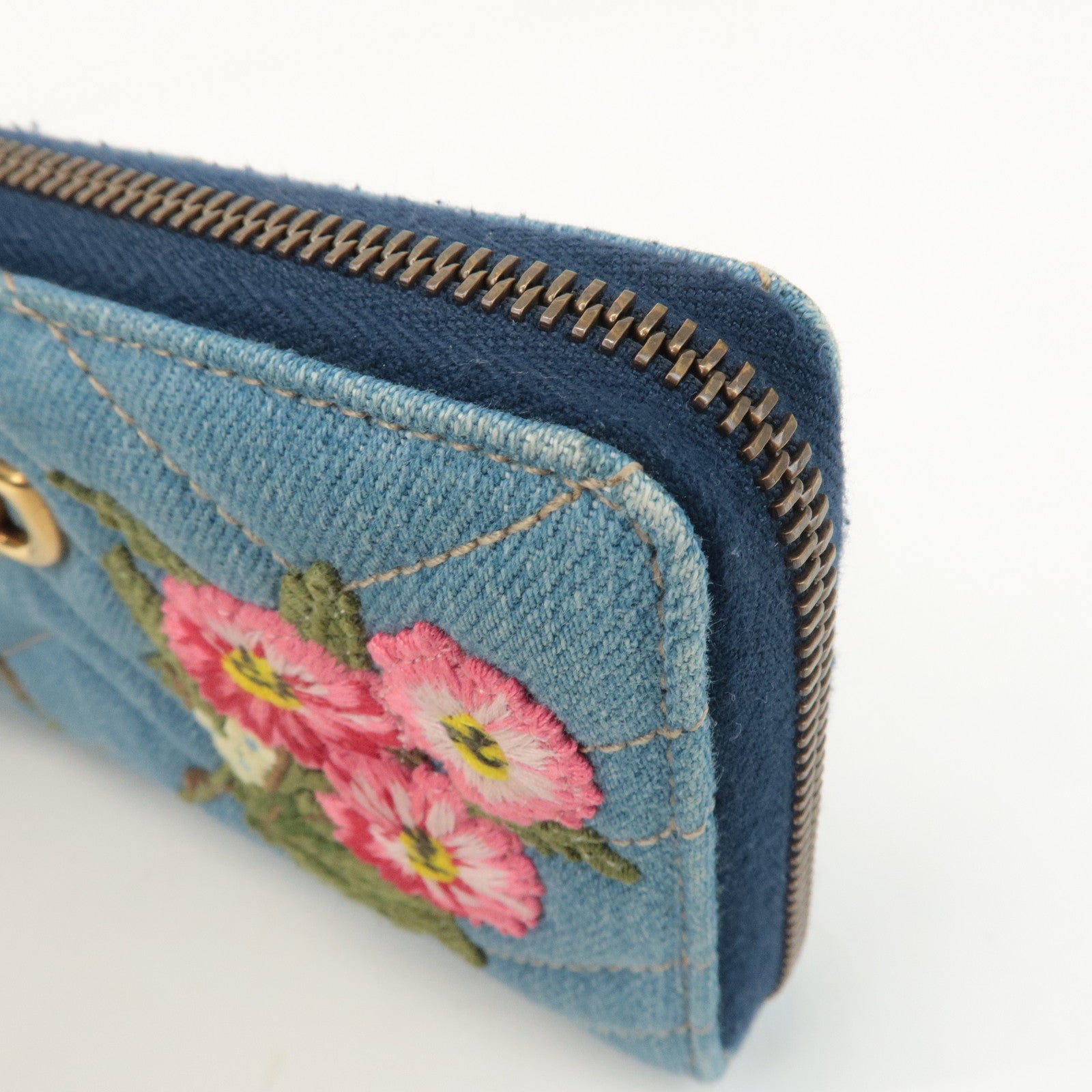 GUCCI GG Marmont Denim Zip Around Wallet Floral Pattern 443123 Used