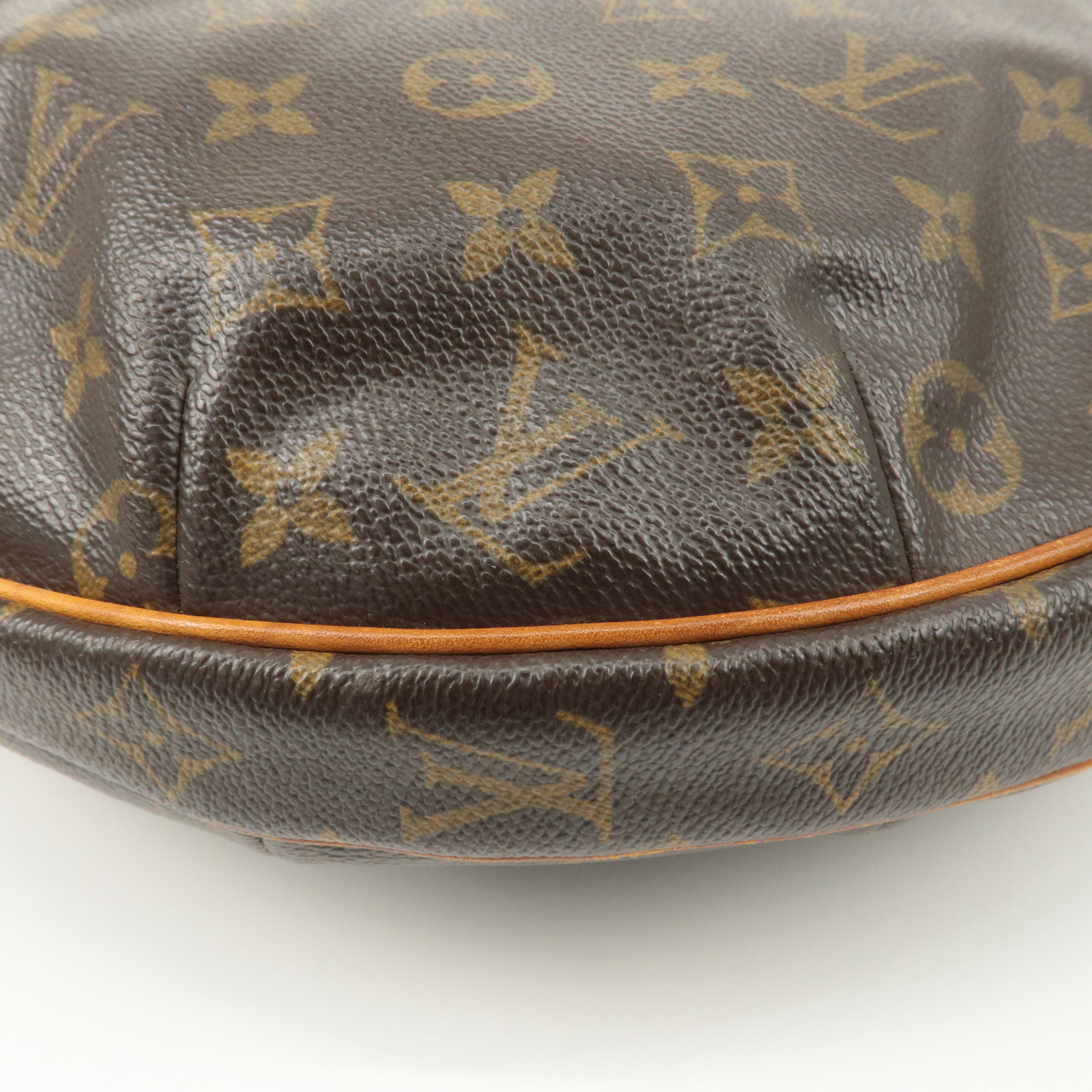 Louis Vuitton Monogram Croissant GM Shoulder Bag Brown M51511