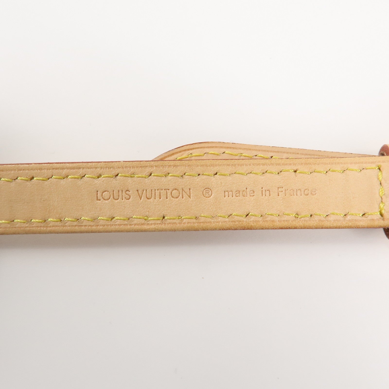 Louis Vuitton Nume Leather Shoulder Strap 120cm J52312